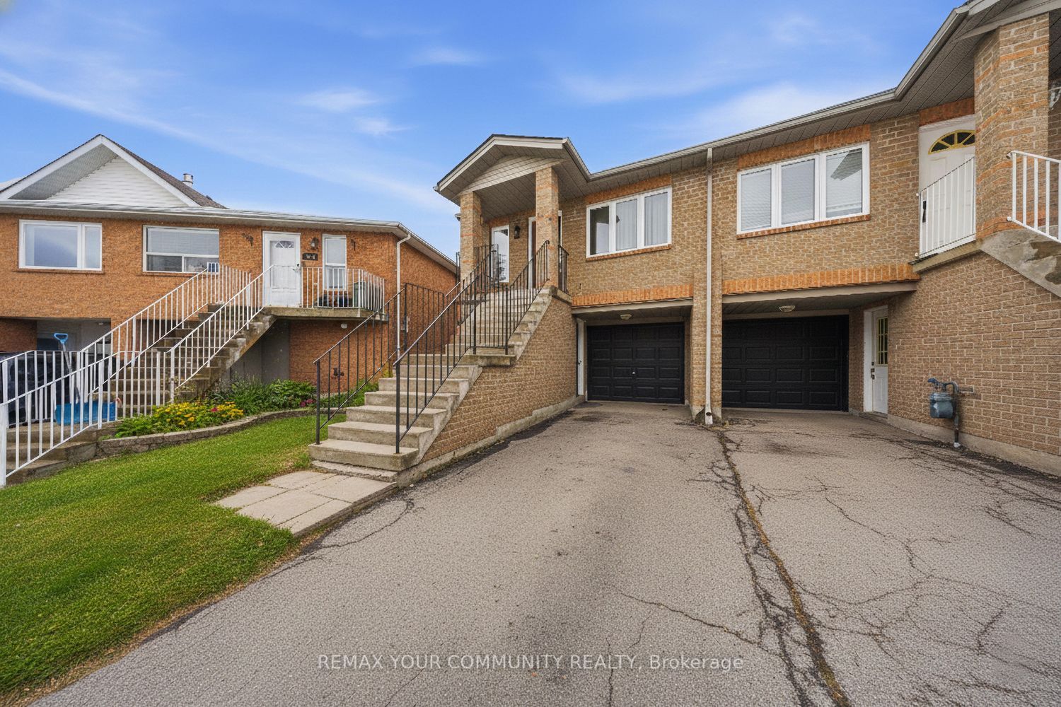 1500 Paddington Court, Burlington, ON L7M 1W7 photo 2