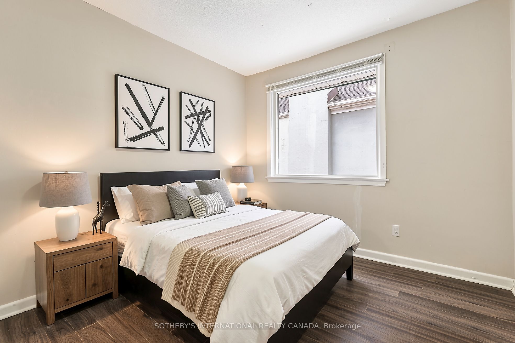 957 Beechwood Avenue upper, Mississauga, ON L5G 4E3 photo 5