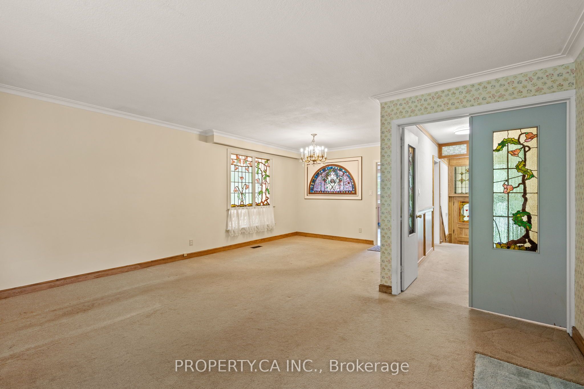 77 Troutbrooke Drive, Toronto, ON M3M 1S6 photo 4