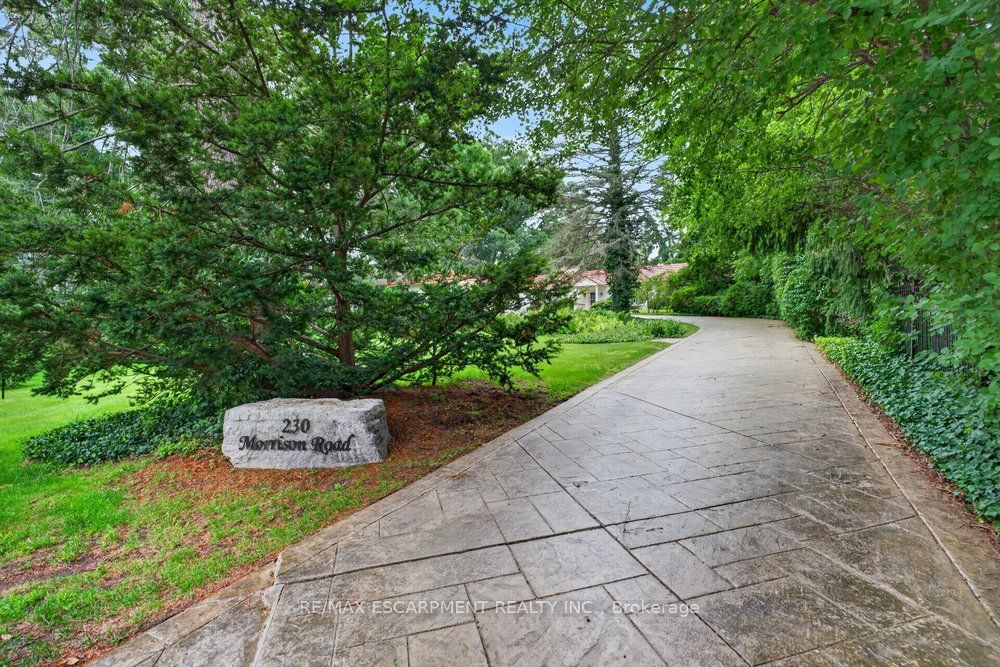 230 Morrison Road, Oakville, ON L6J 4J4 photo 3