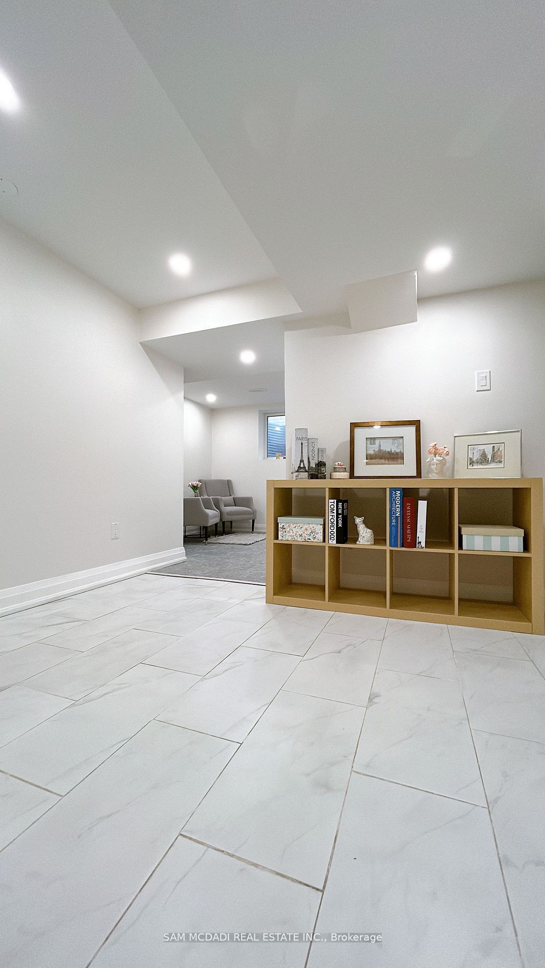 565 Indian Summer (Basement) Trail, Mississauga, ON L4Z 3Y8 photo 4
