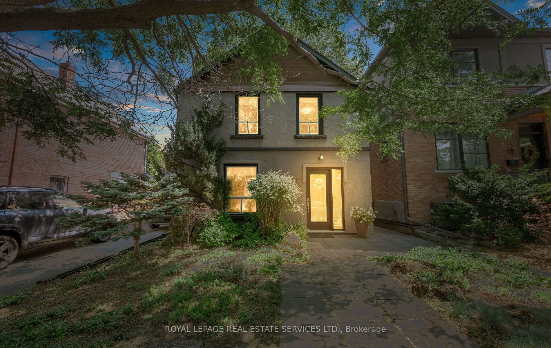 613 Beresford Avenue, Toronto, ON M6S 3C2 photo 2