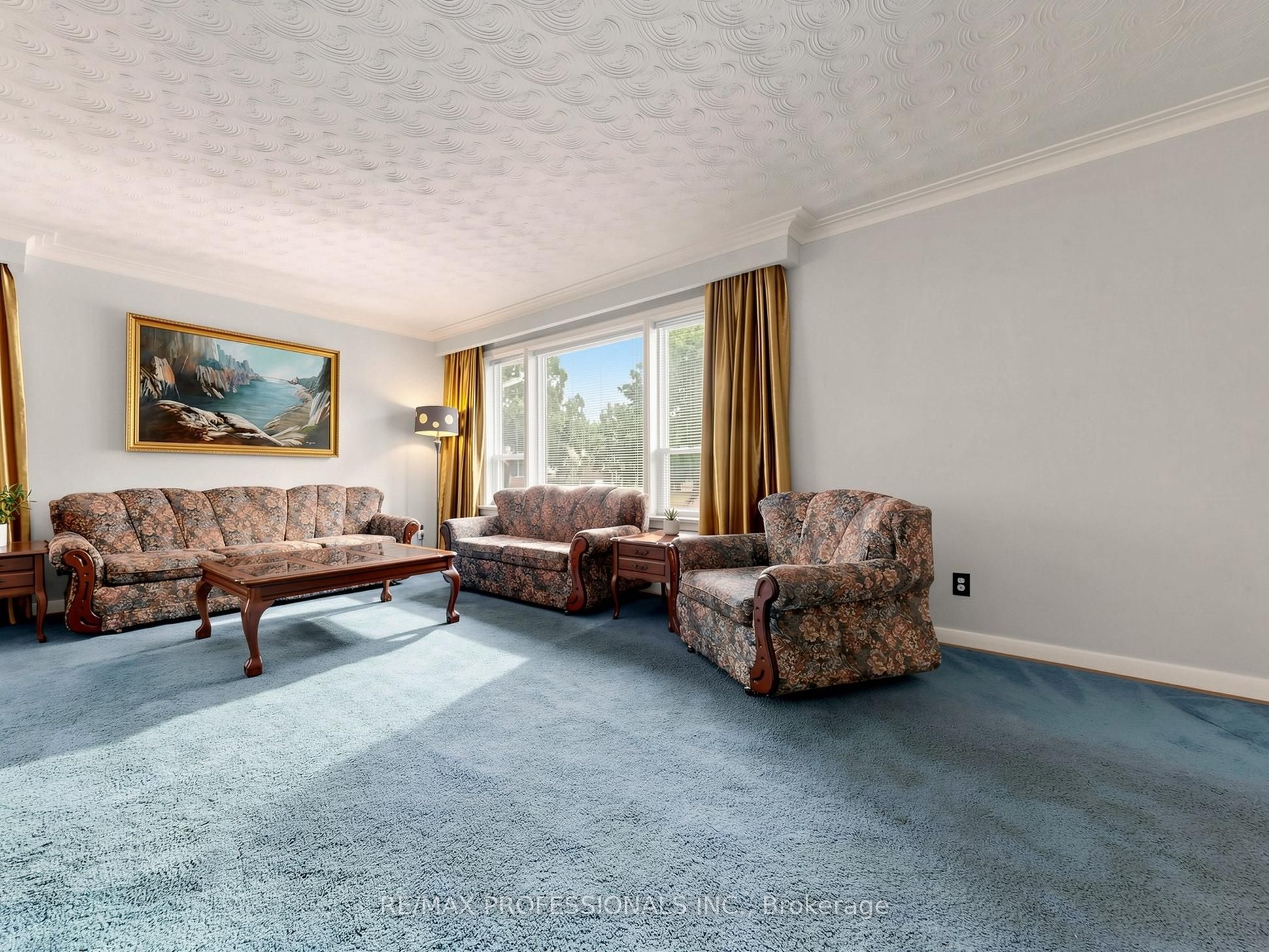 9 Detling Court, Toronto, ON M9W 4S5 photo 5
