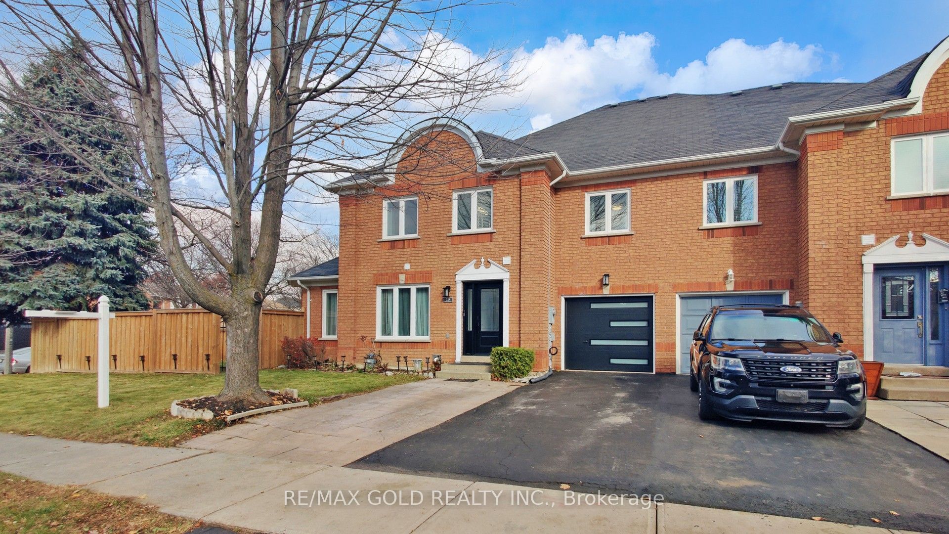 20 Clover Bloom Road, Brampton, ON L6R 1R8