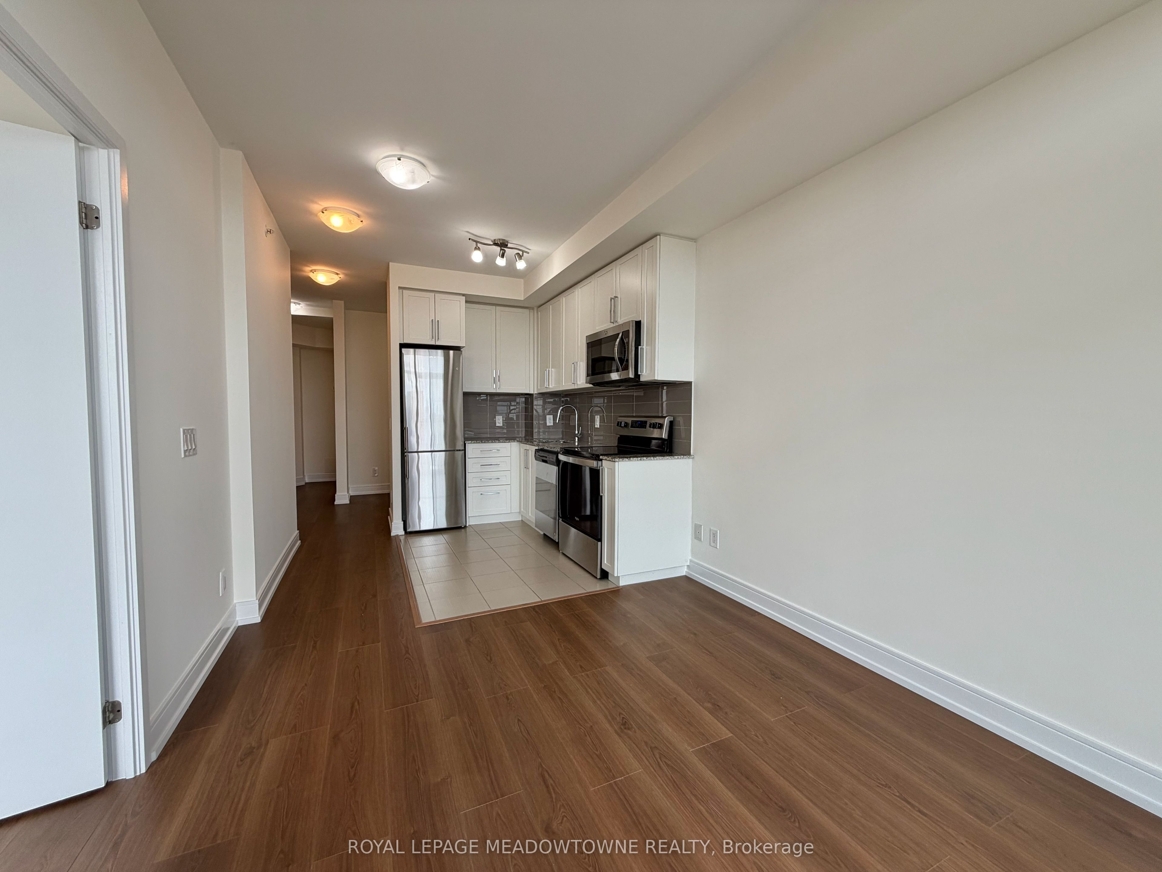 840 Queens Plate Drive #1601, Toronto, ON M9W 0E7 photo 2