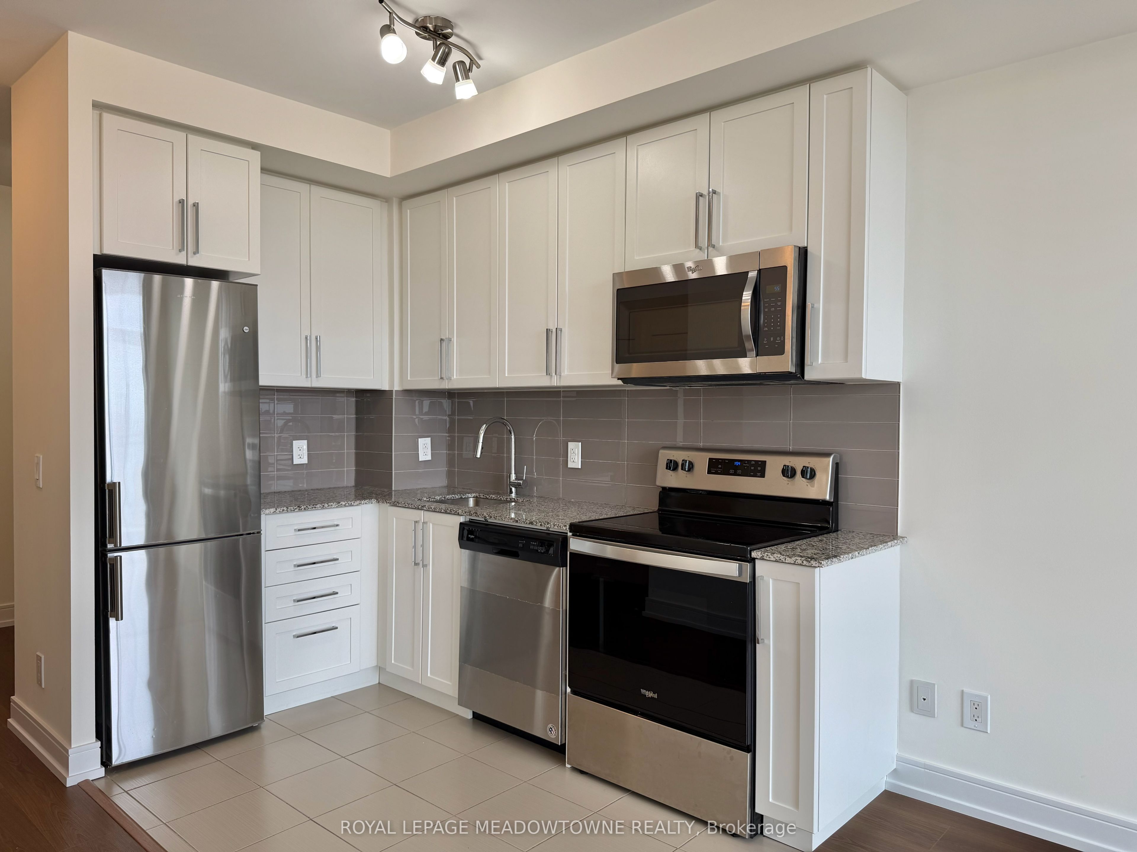 840 Queens Plate Drive #1601, Toronto, ON M9W 0E7 photo 5