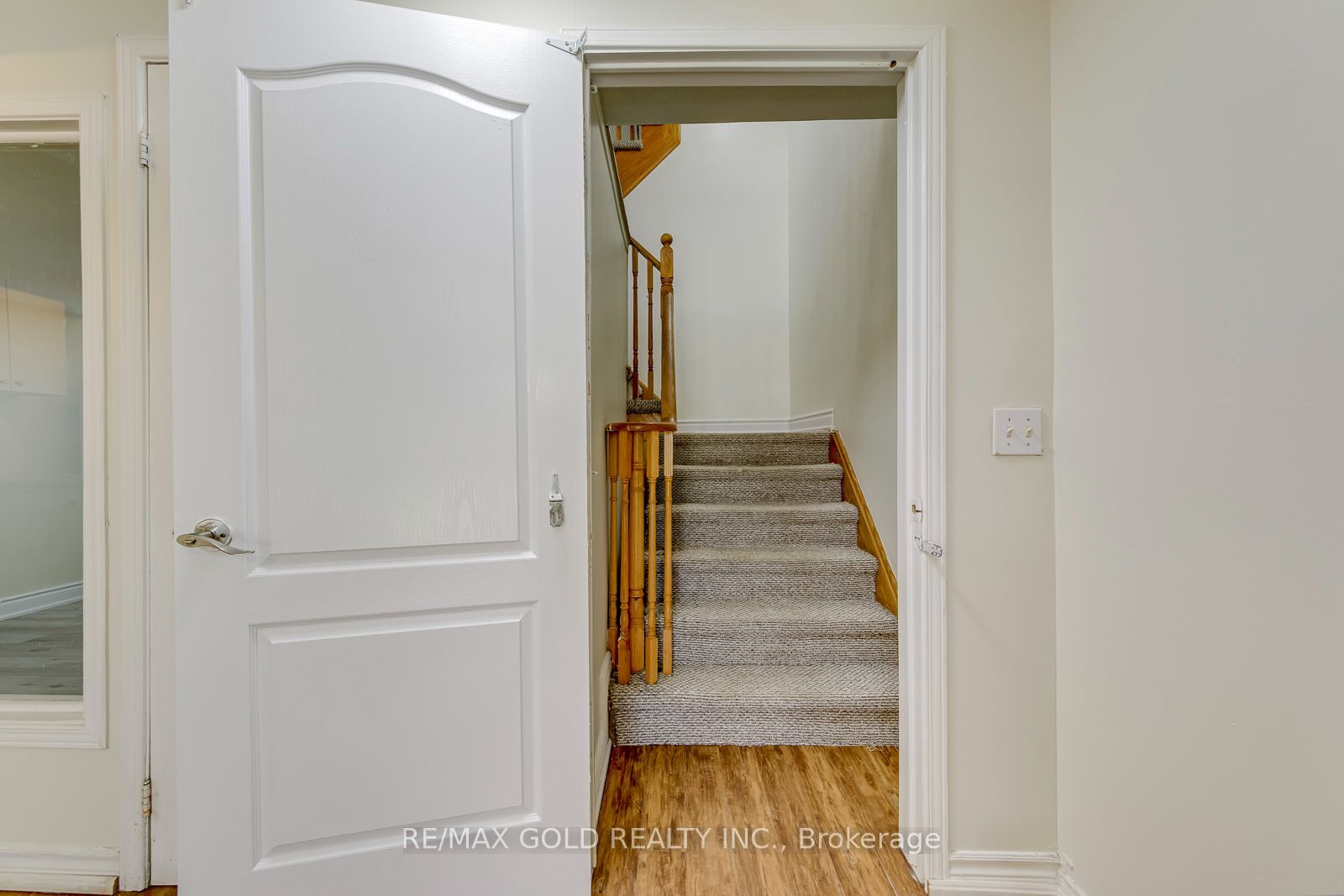 3332 Angel Pass Drive basement, Mississauga, ON L5M 7K2 photo 4