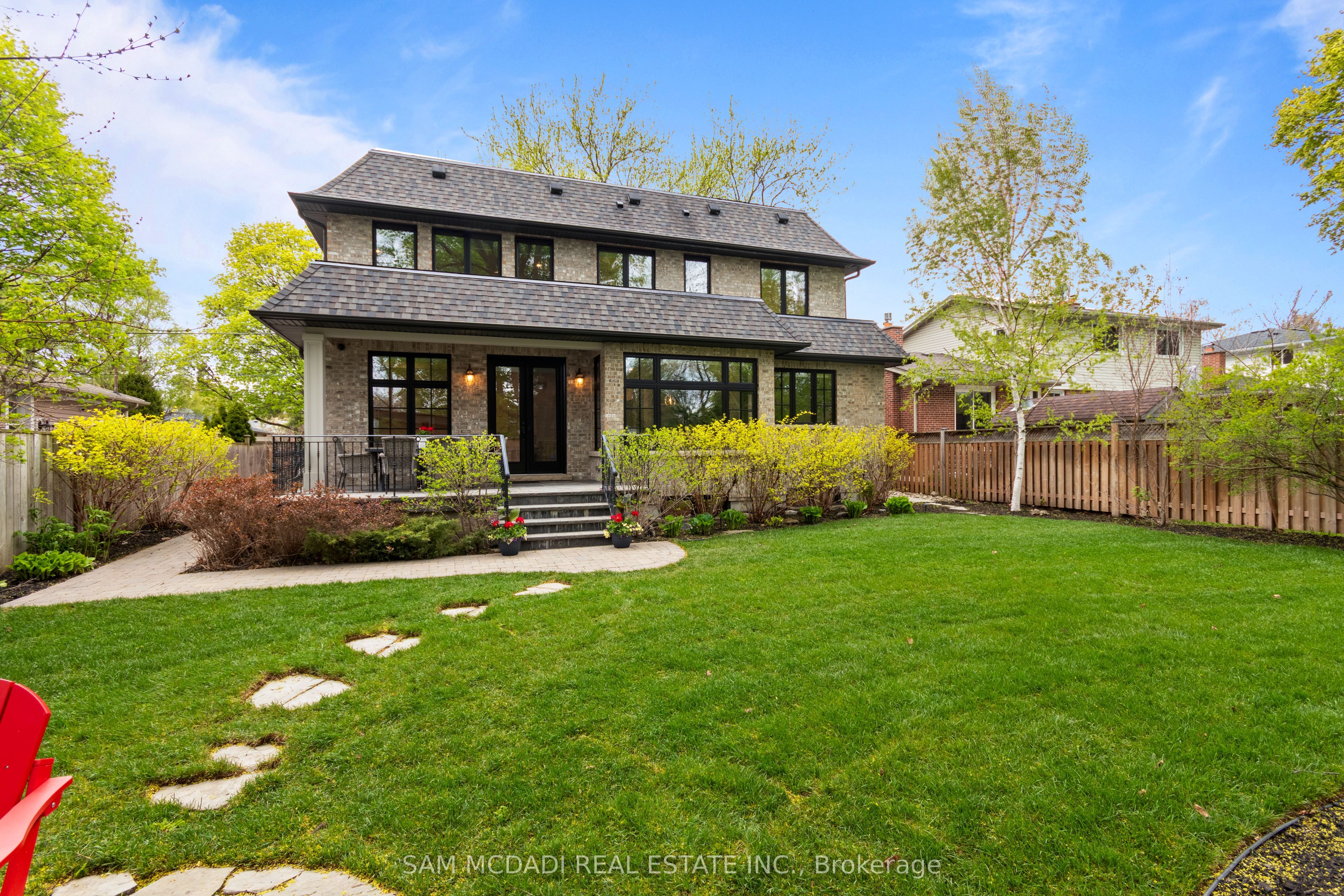 1134 Welwyn Drive, Mississauga, ON L5J 3J3 photo 4