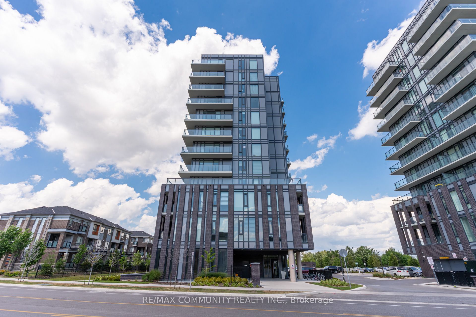 225 Veterans Drive 1206, Brampton, ON L7A 5L7 photo 3
