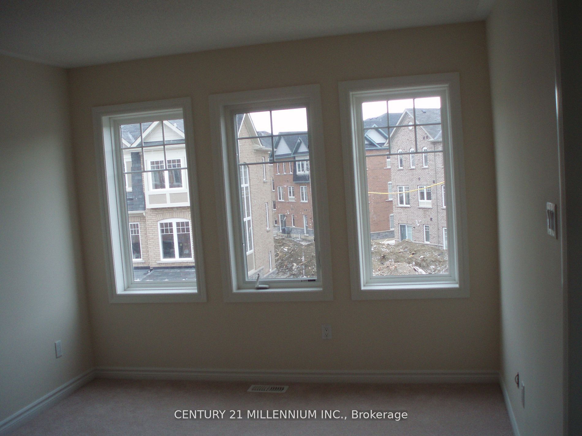 62 Magdalene Crescent, Brampton, ON L6Z 0G8 photo 5