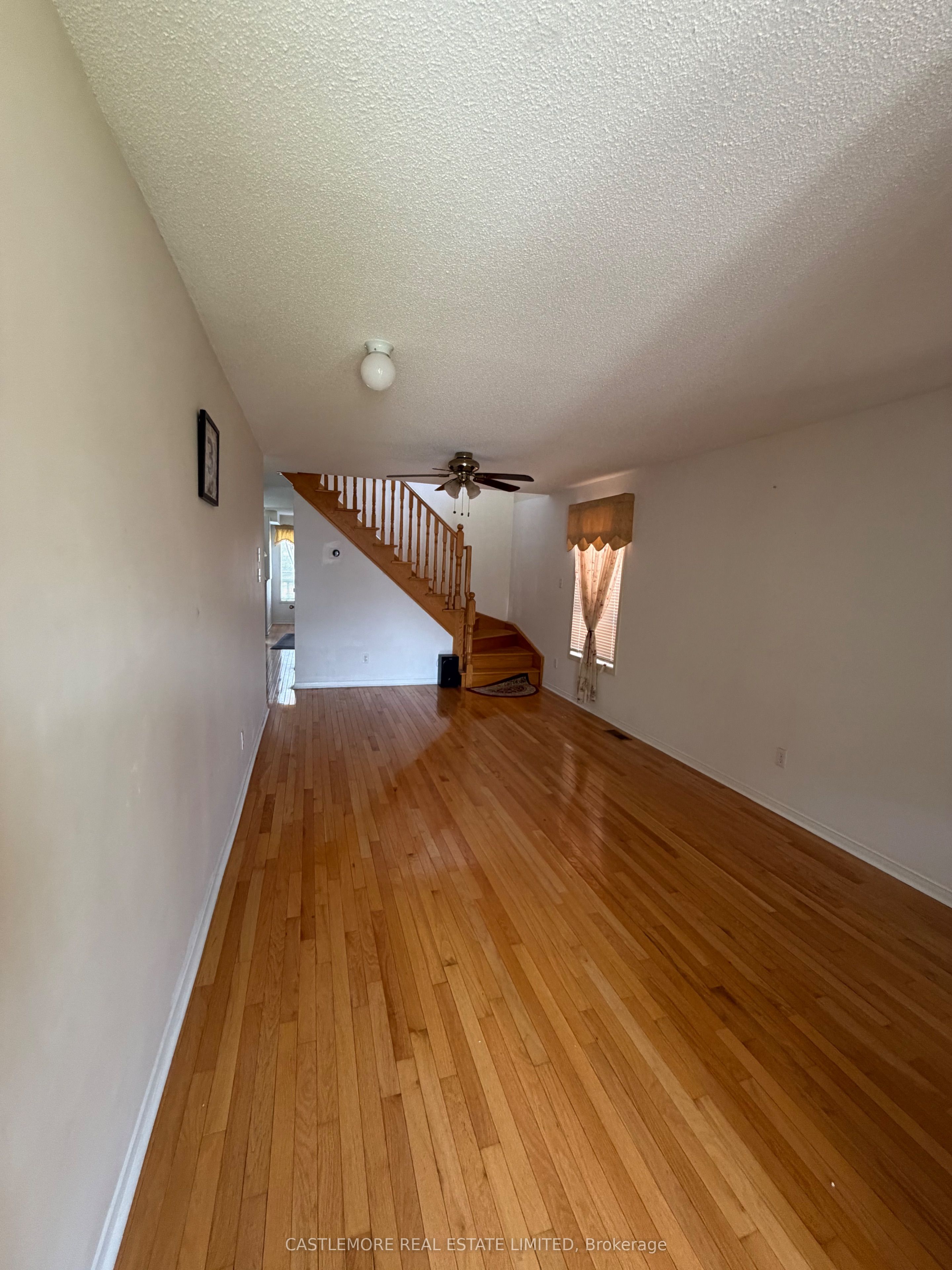 127 Brisdale Drive, Brampton, ON L7A 2H2 photo 2