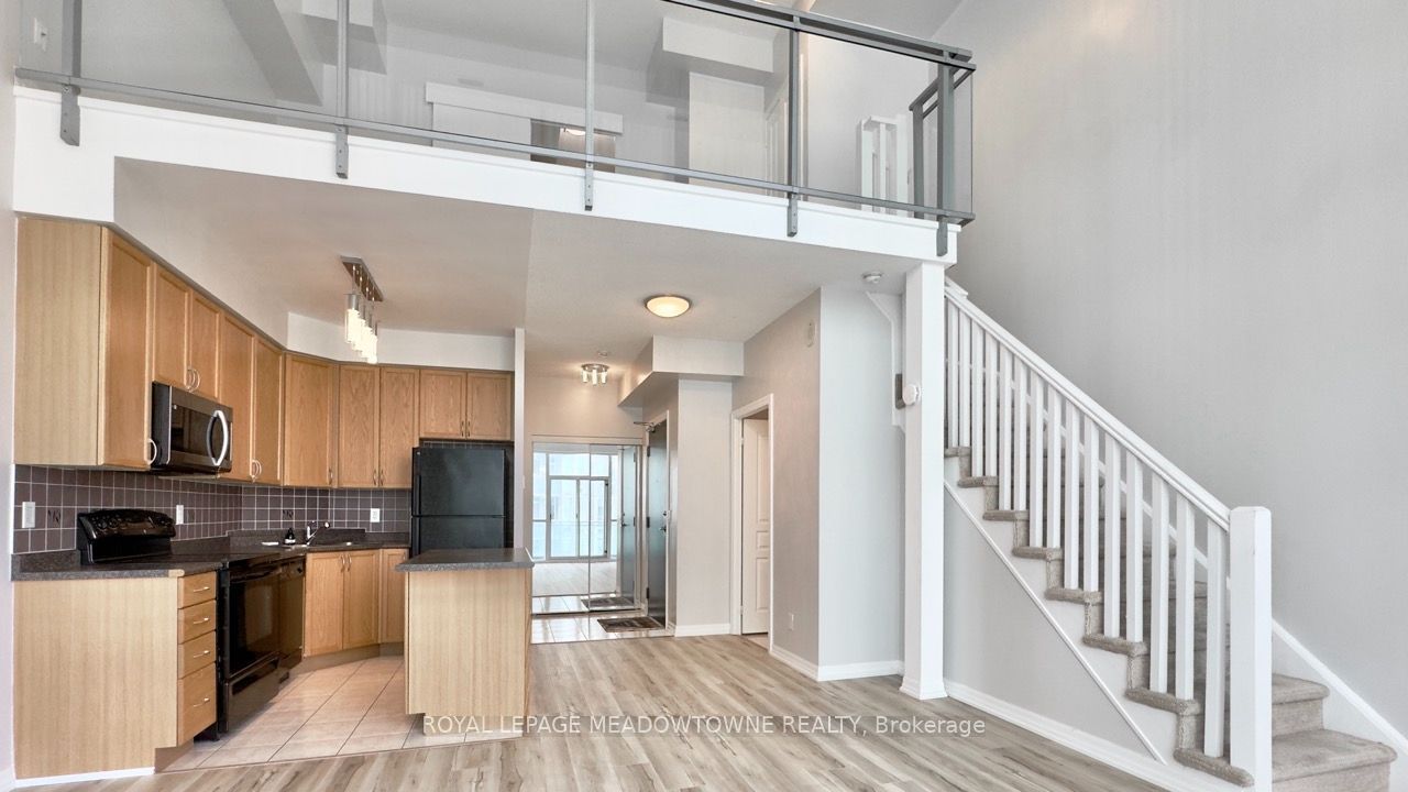 223 Webb Drive 2114, Mississauga, ON L5B 0E8 photo 2