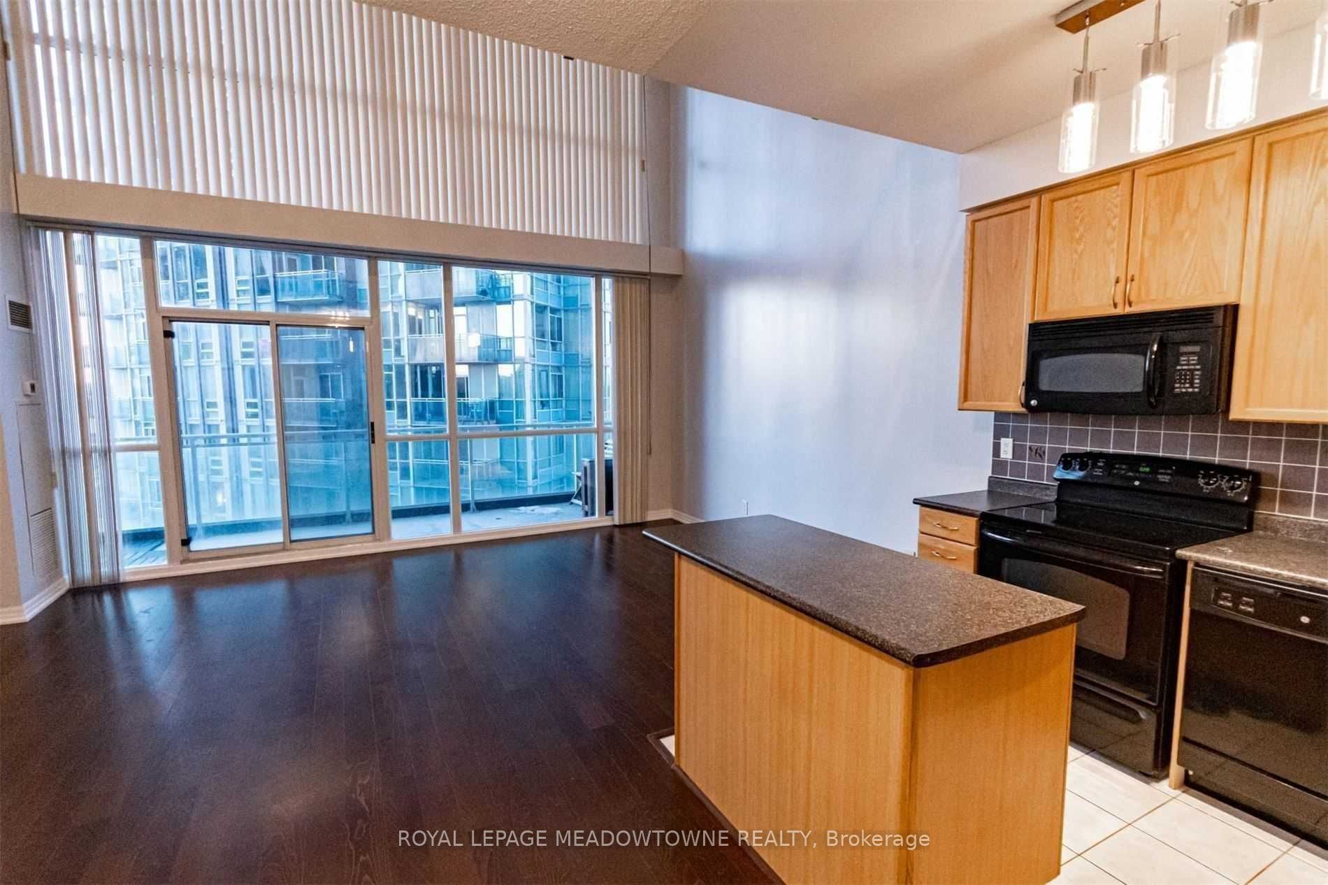 223 Webb Drive 2114, Mississauga, ON L5B 0E8 photo 5