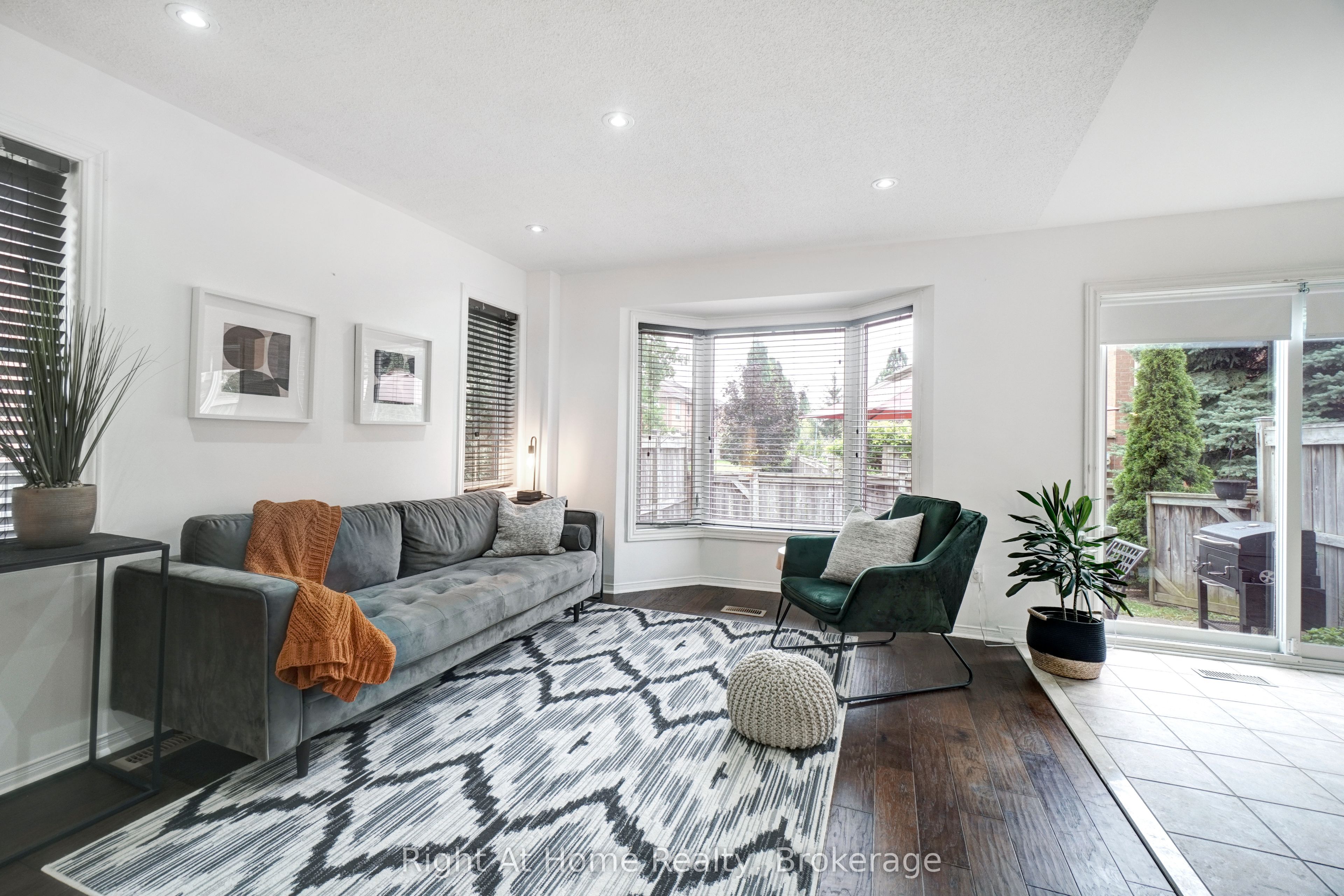 5223 Fairford Crescent 51, Mississauga, ON L5V 2M6 photo 5