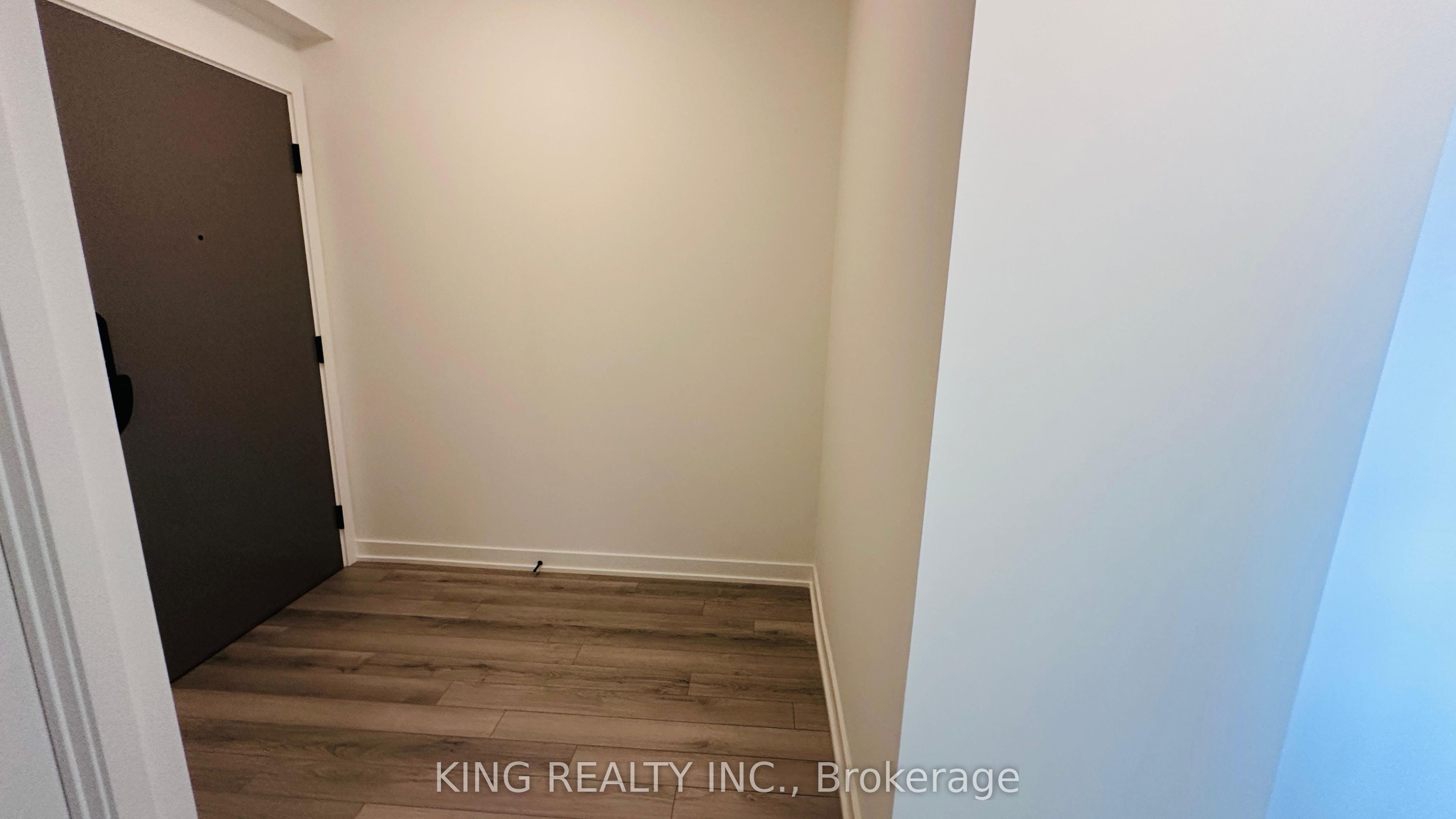 3079 Trafalgar Road 1802, Oakville, ON L6H 8C5 photo 2