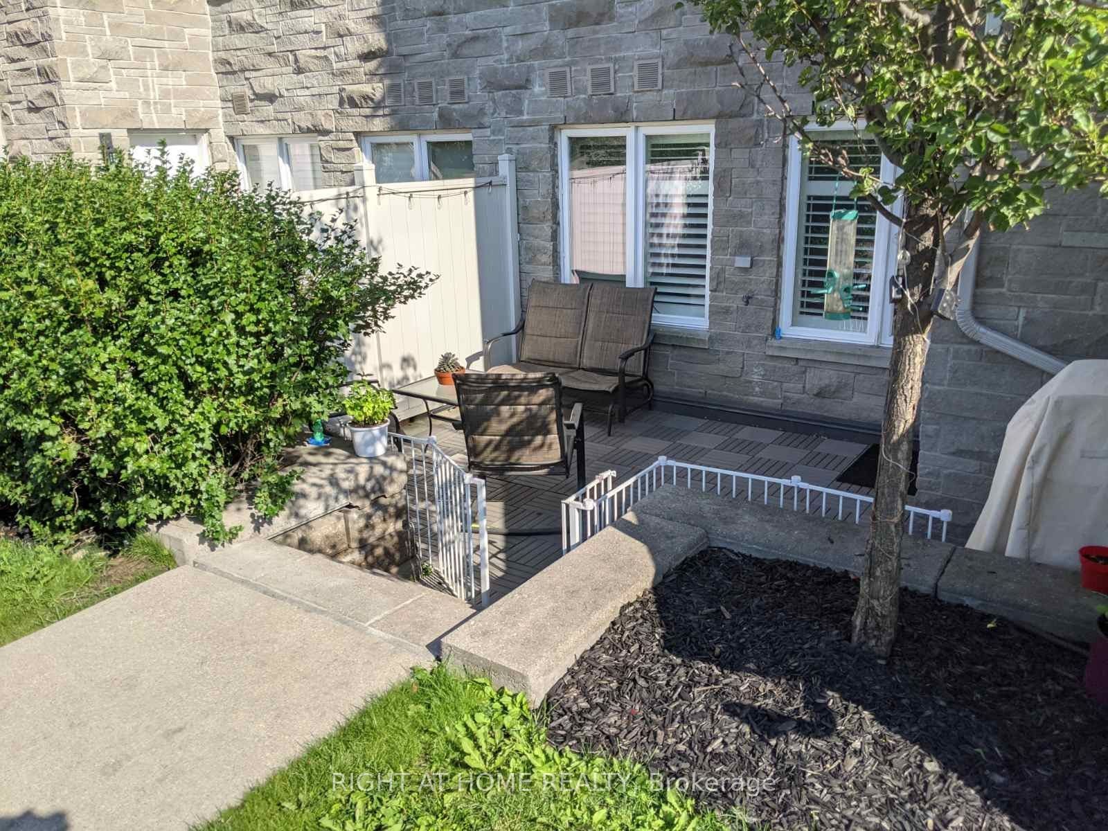 5 Richgrove Drive E 104, Toronto, ON M9R 0A3 photo 5