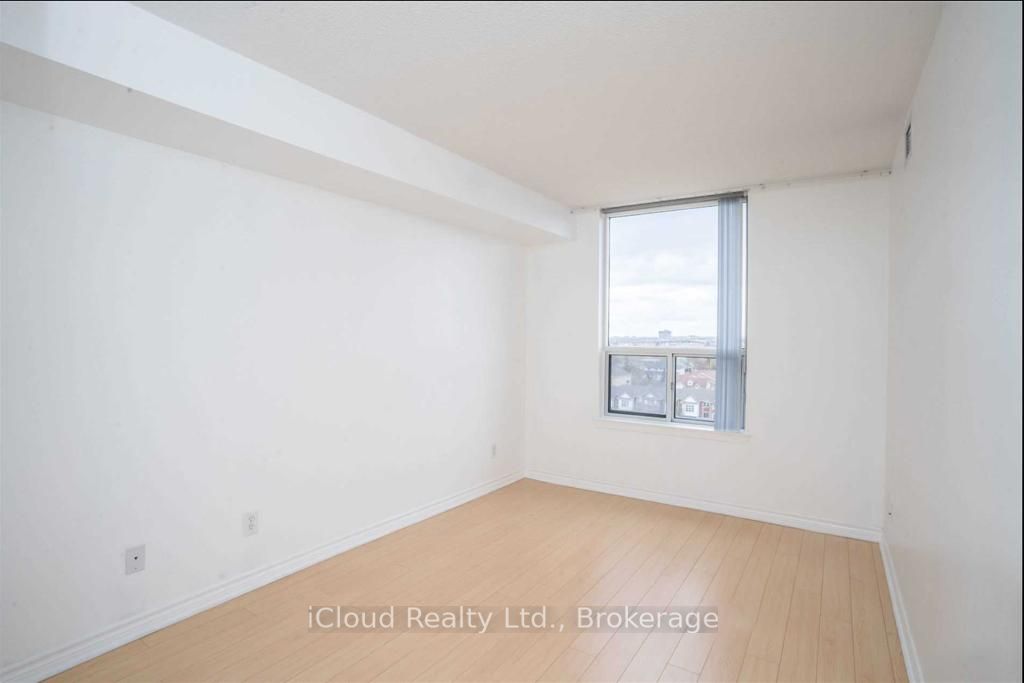 135 Hillcrest Avenue 906, Mississauga, ON L5B 4B1 photo 3