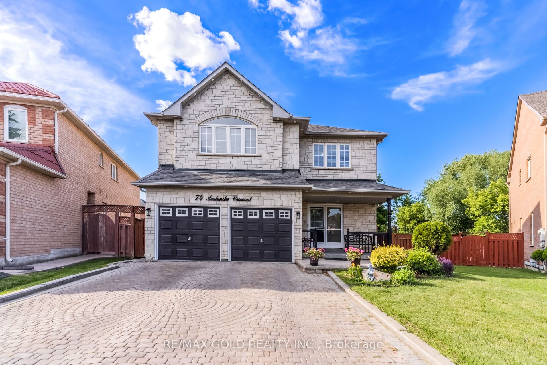 74 Avalanche Crescent, Brampton, ON L6P 1L8 photo 3
