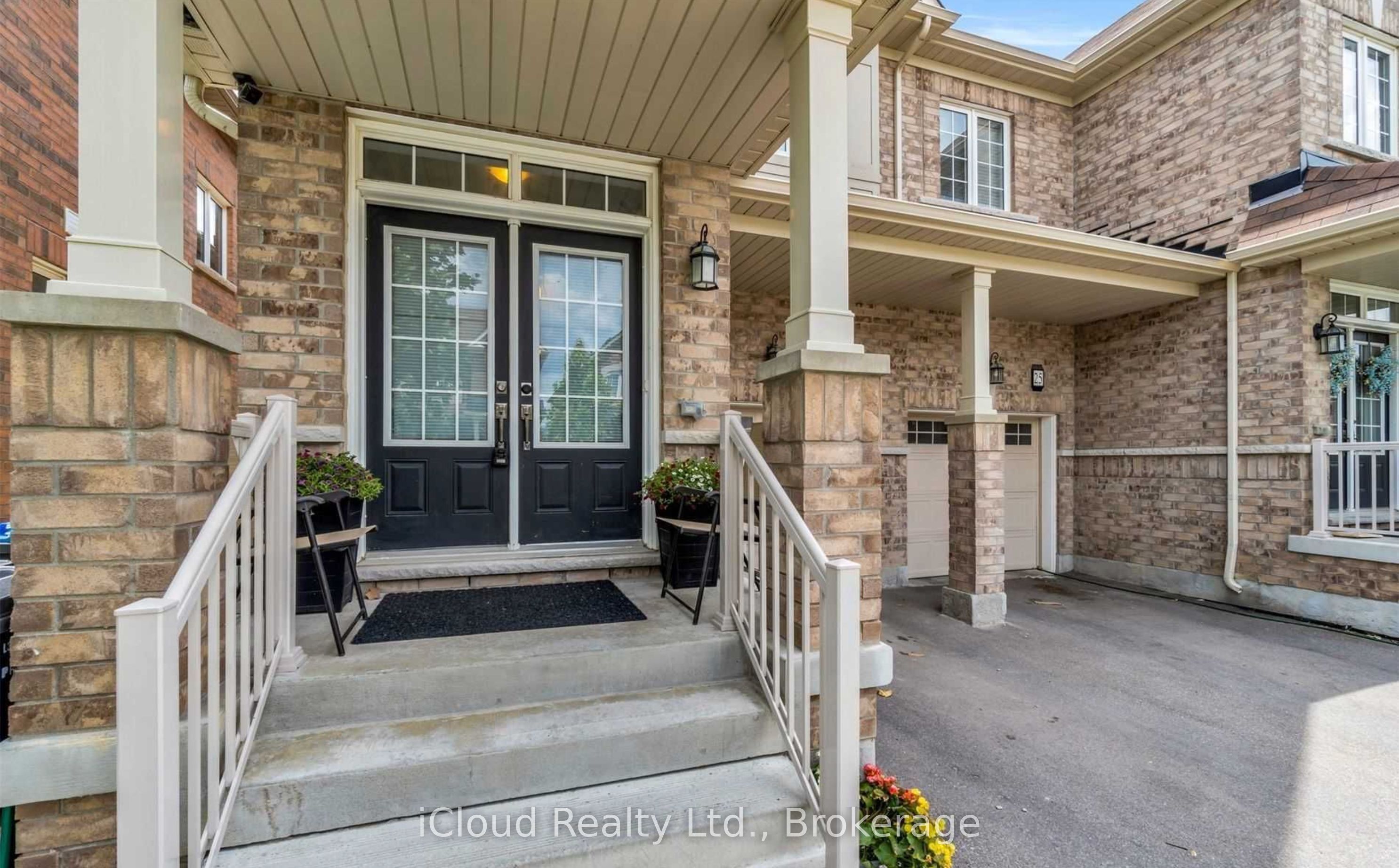 23 Edsel Road, Brampton, ON L7A 4K6 photo 2