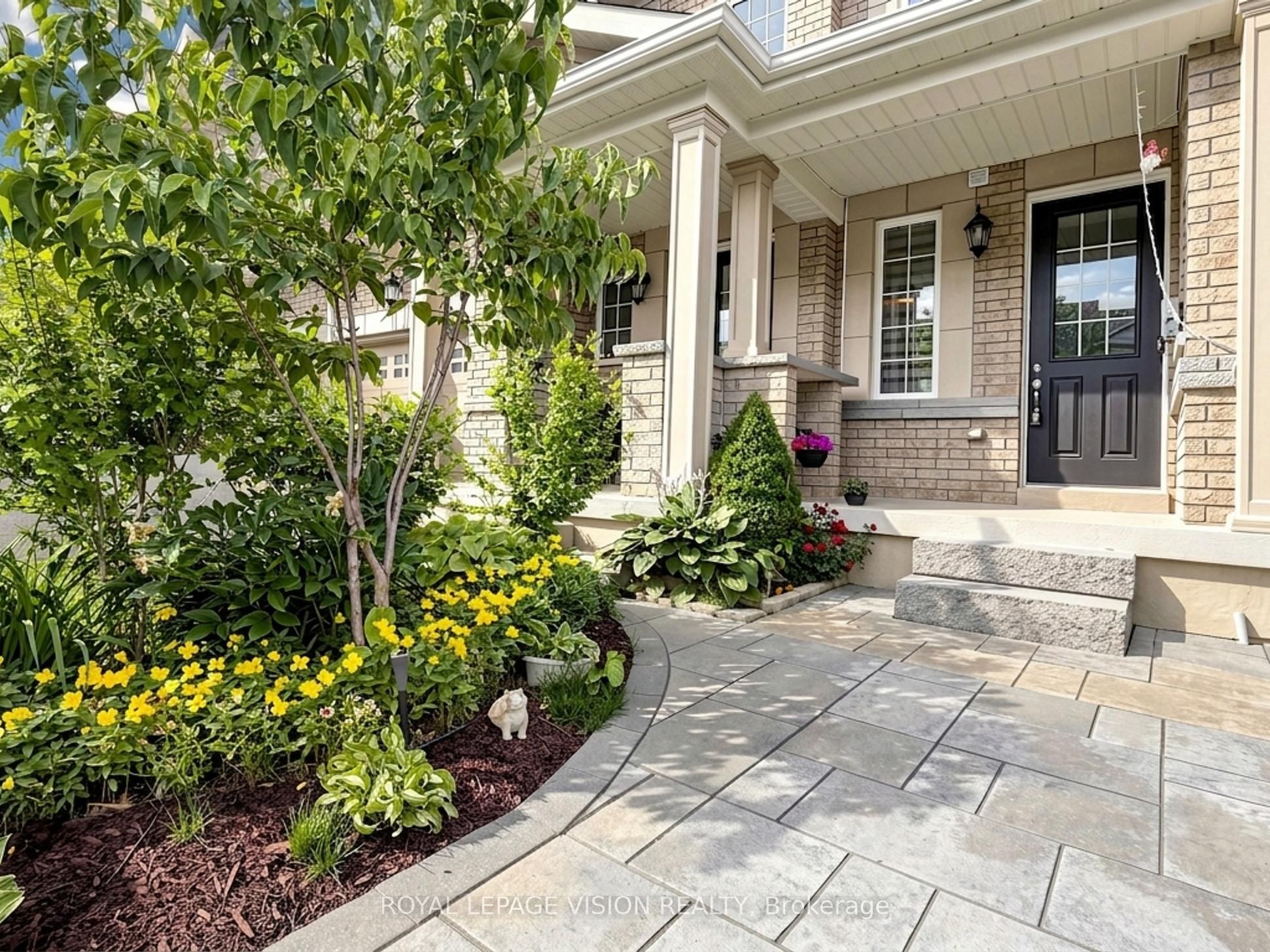 24 Pennycross Crescent, Brampton, ON L7A 4M1 photo 3