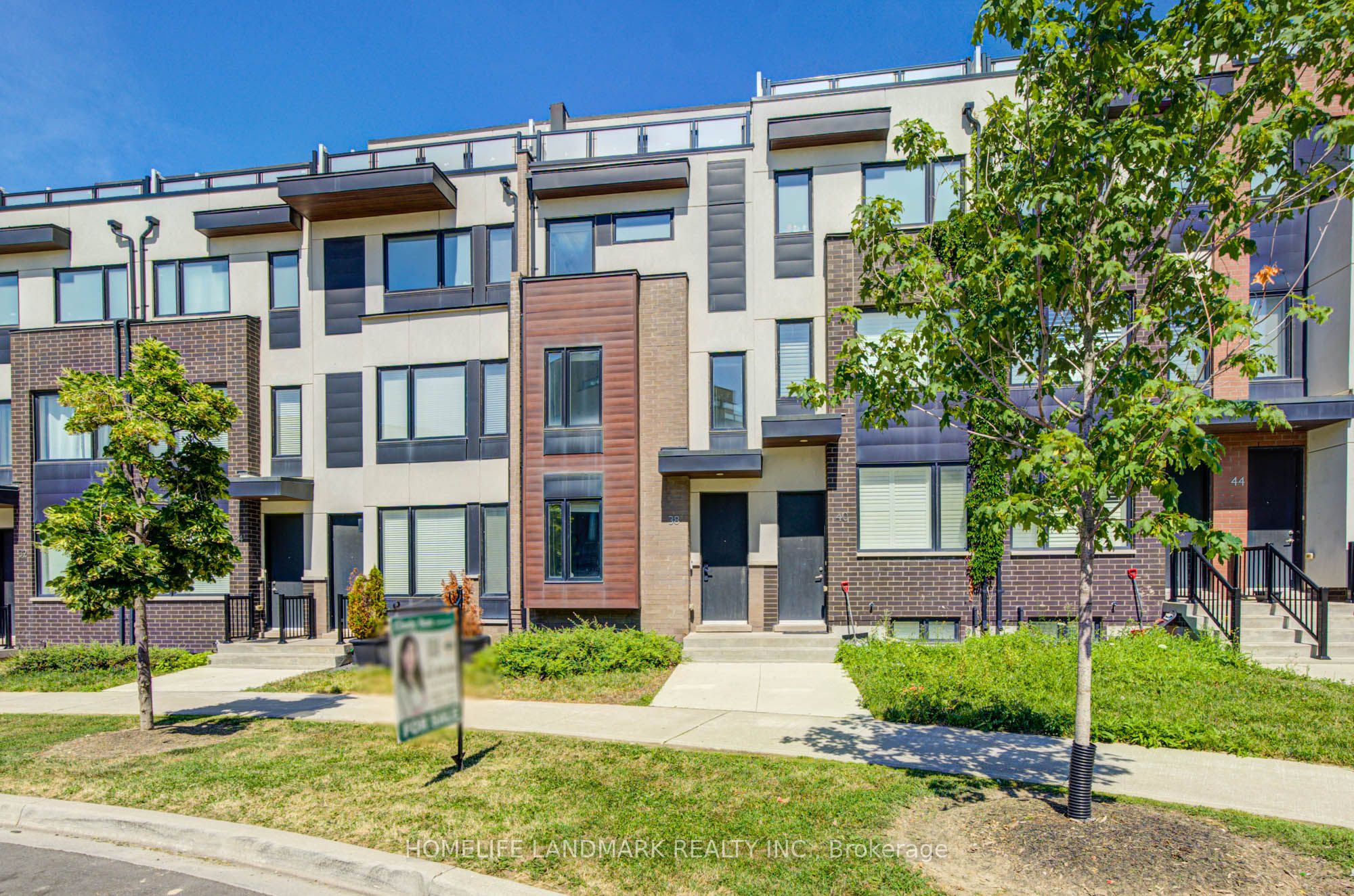 38 Sarah Jackson Crescent, Toronto, ON M3K 0B6