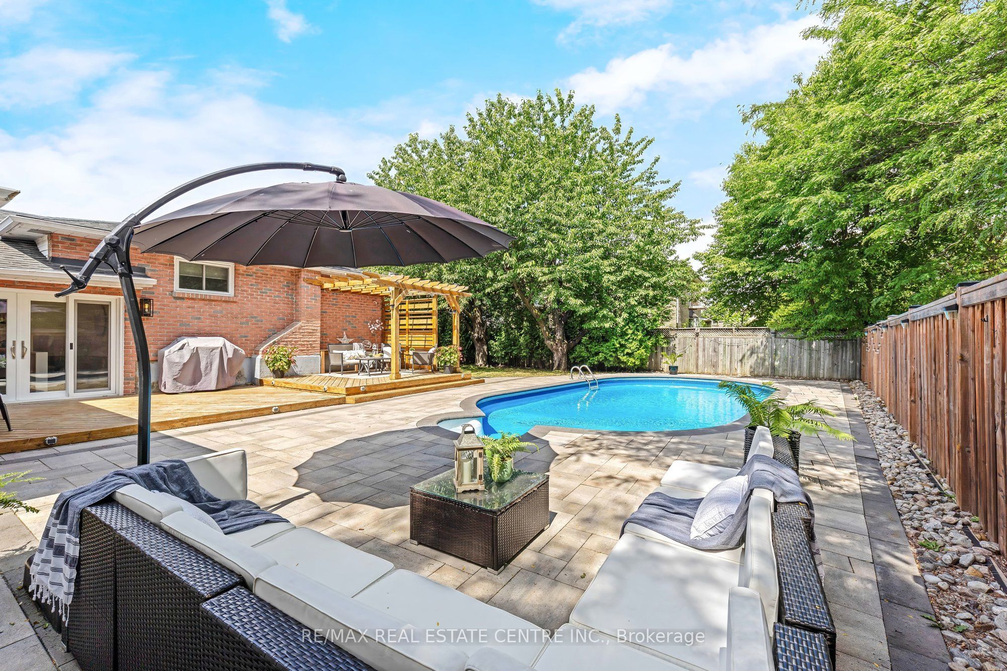 889 Anderson Avenue, Milton, ON L9T 4Y5 photo 2