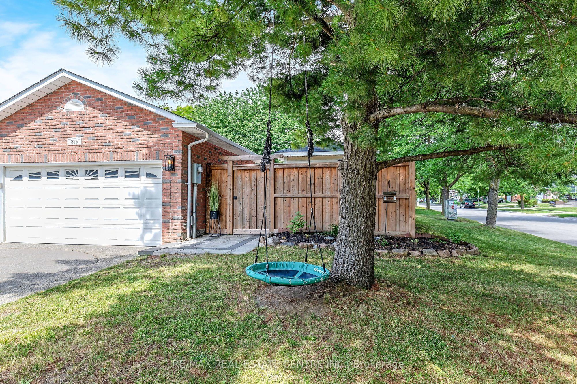 889 Anderson Avenue, Milton, ON L9T 4Y5 photo 4