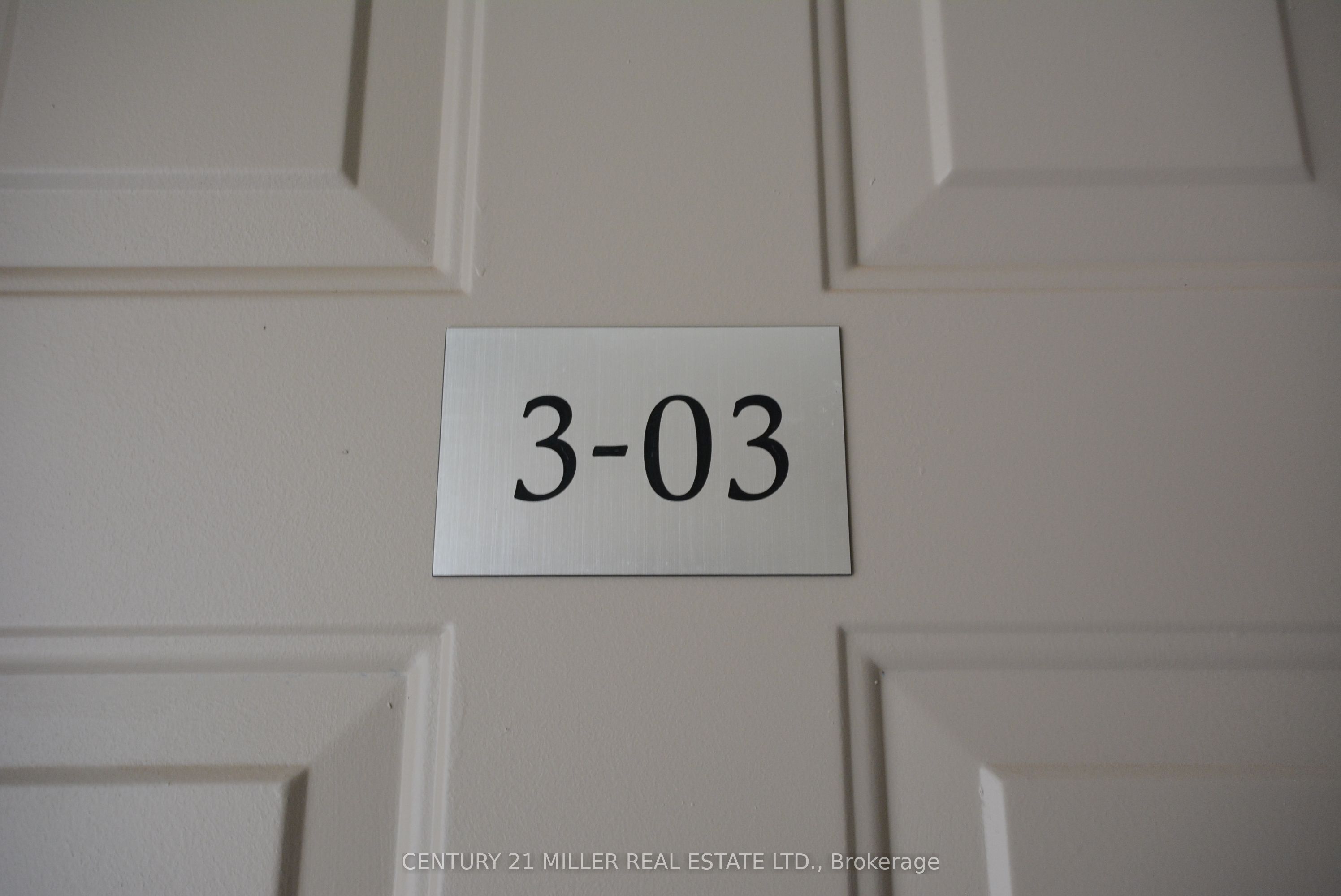 2420 Baronwood Drive 03-03, Oakville, ON L6M 0J7 photo 2