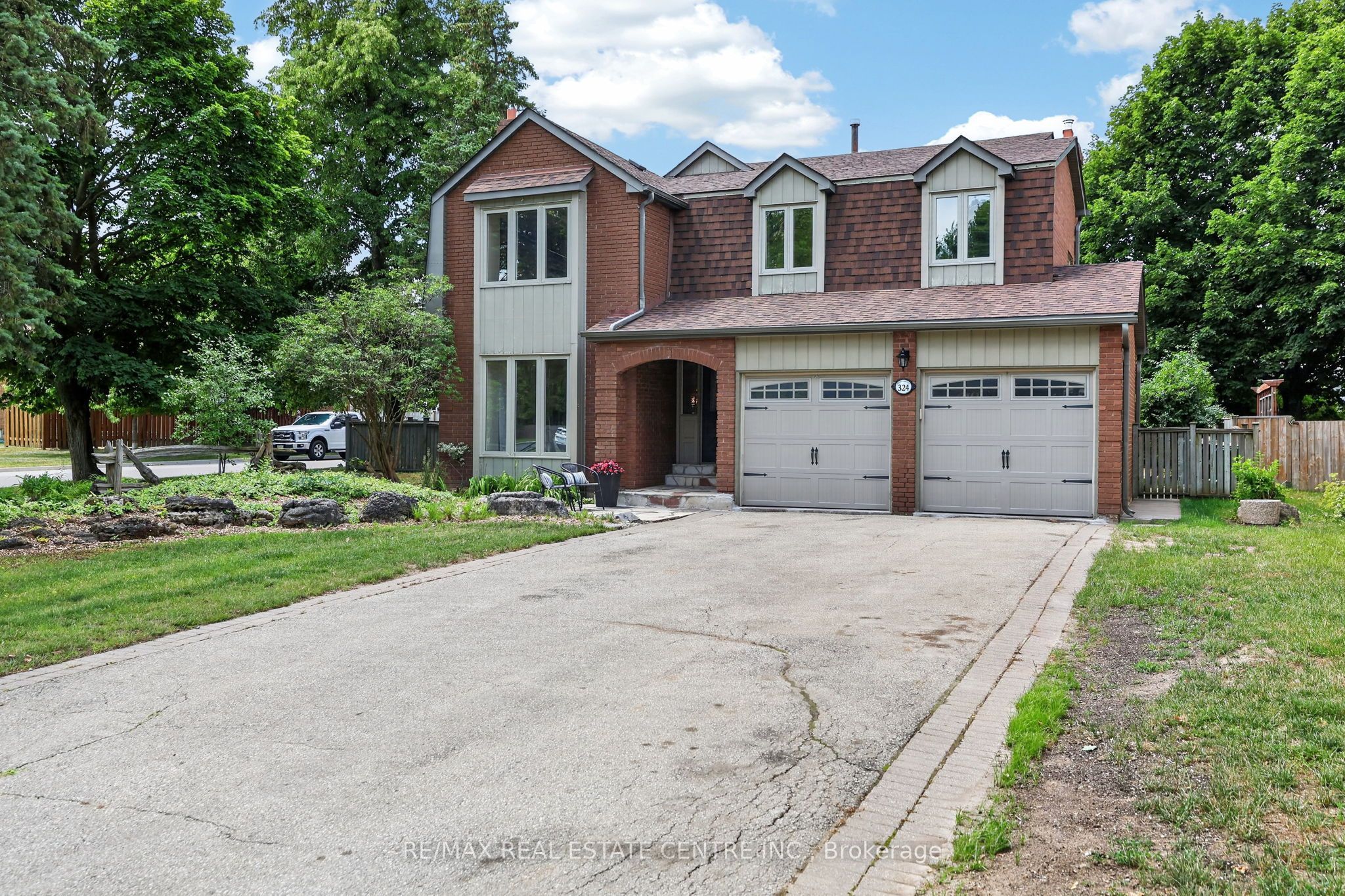 324 Hersey Crescent, Caledon, ON L7E 3Z5 photo 2