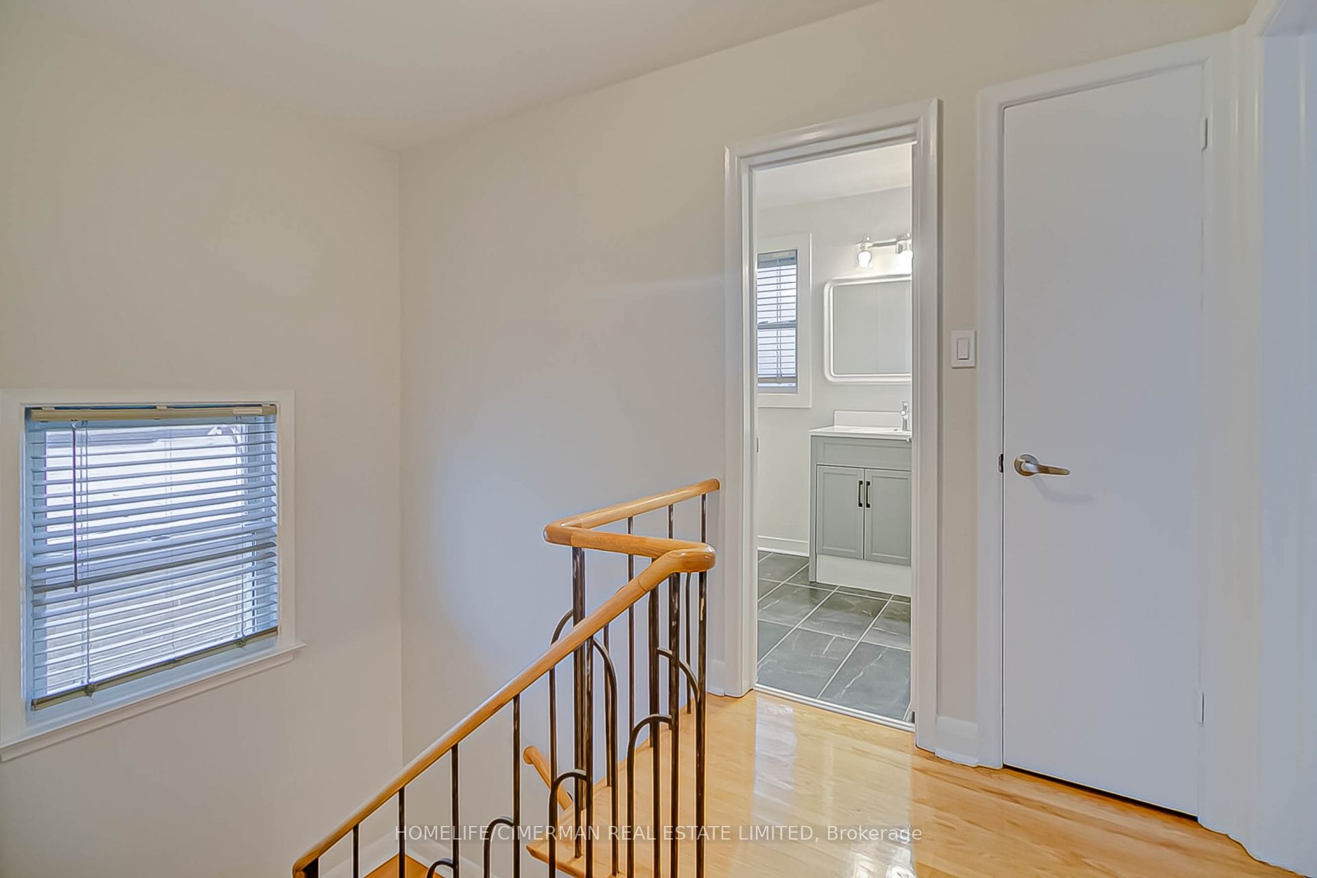 25 Sage Avenue, Toronto, ON M6B 3W4 photo 5
