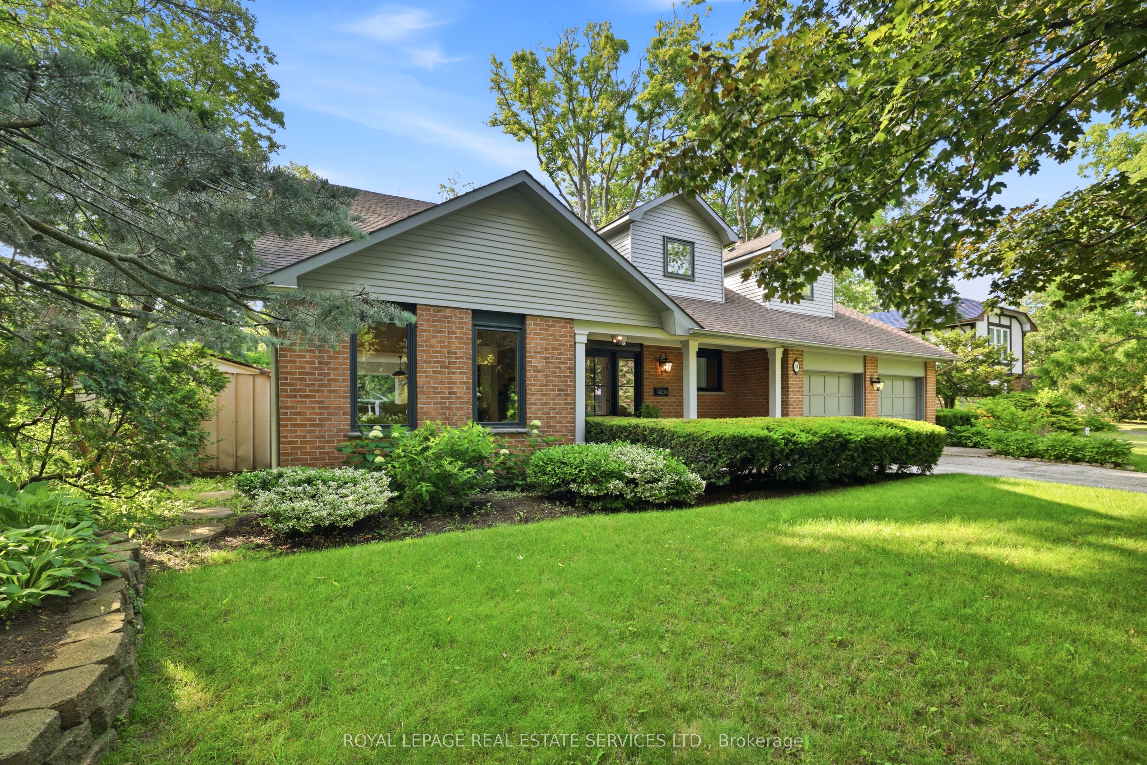 11 Regency Court, Oakville, ON L6H 2P6 photo 4