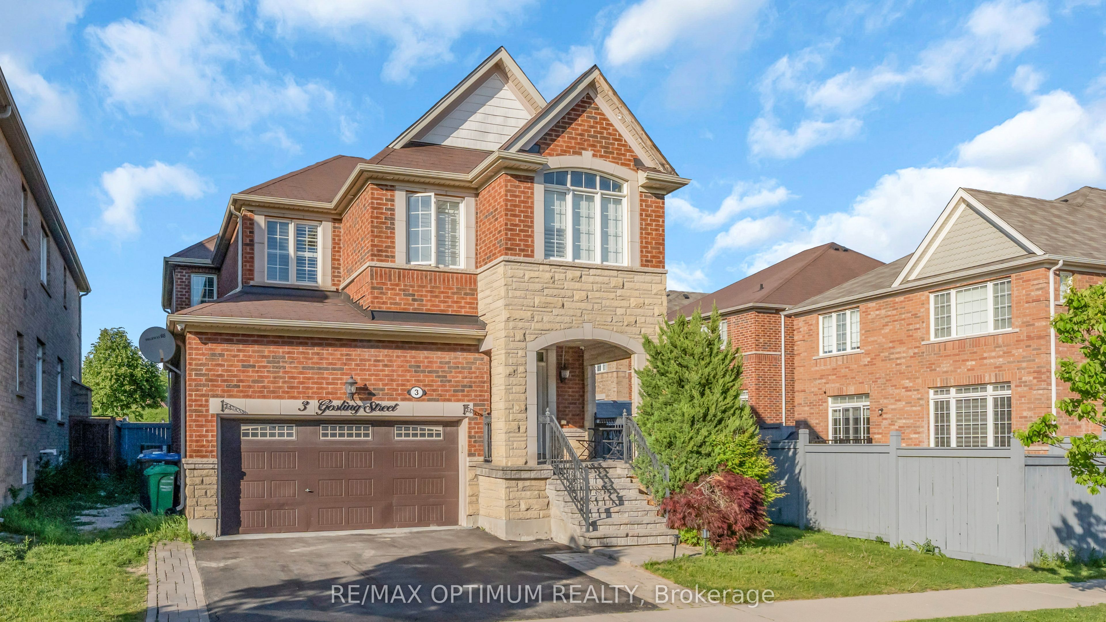 3 Gosling Street, Brampton, ON L6Y 0V2 photo 2