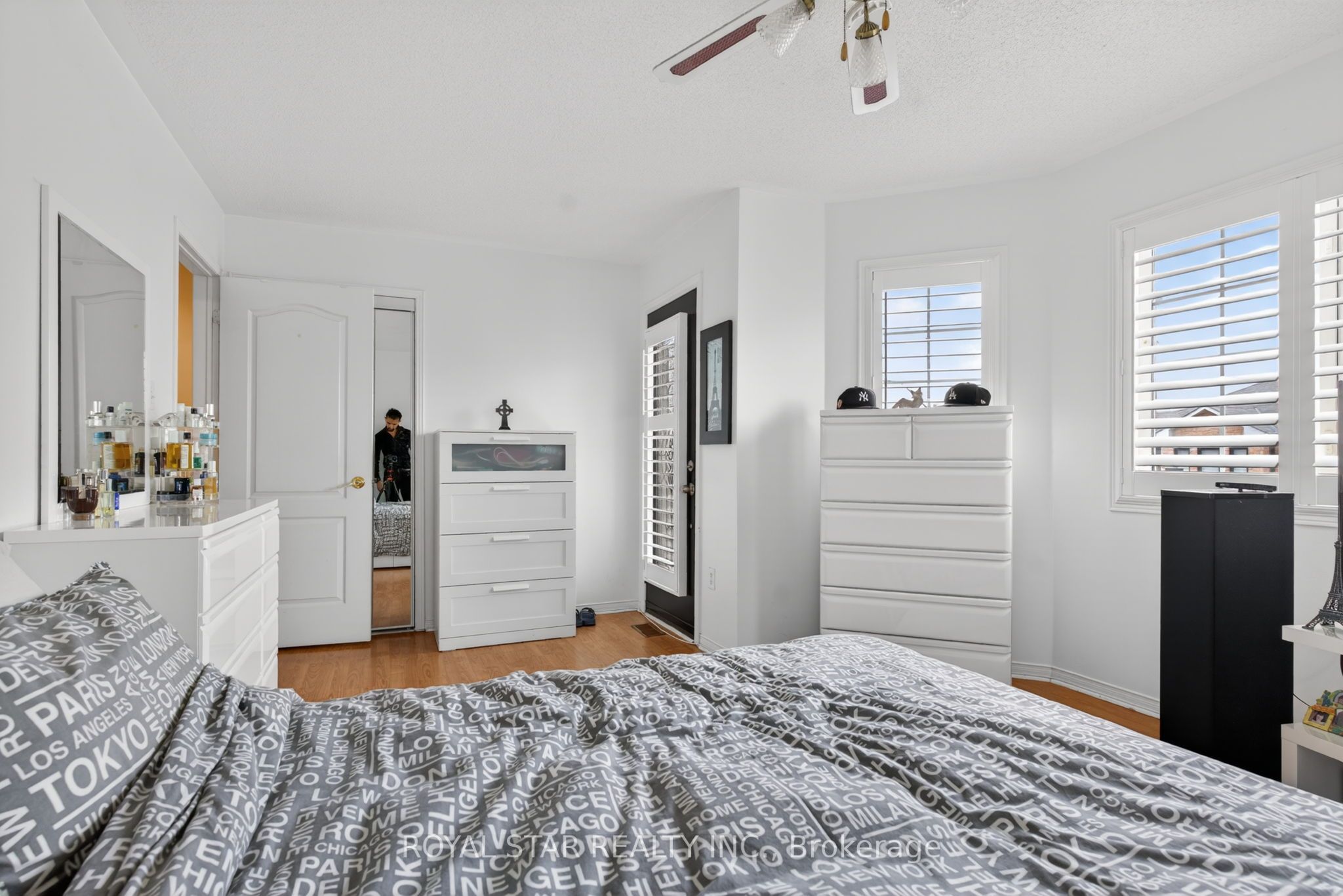 3841 Edgecliffe Run, Mississauga, ON L5M 6N6 photo 2