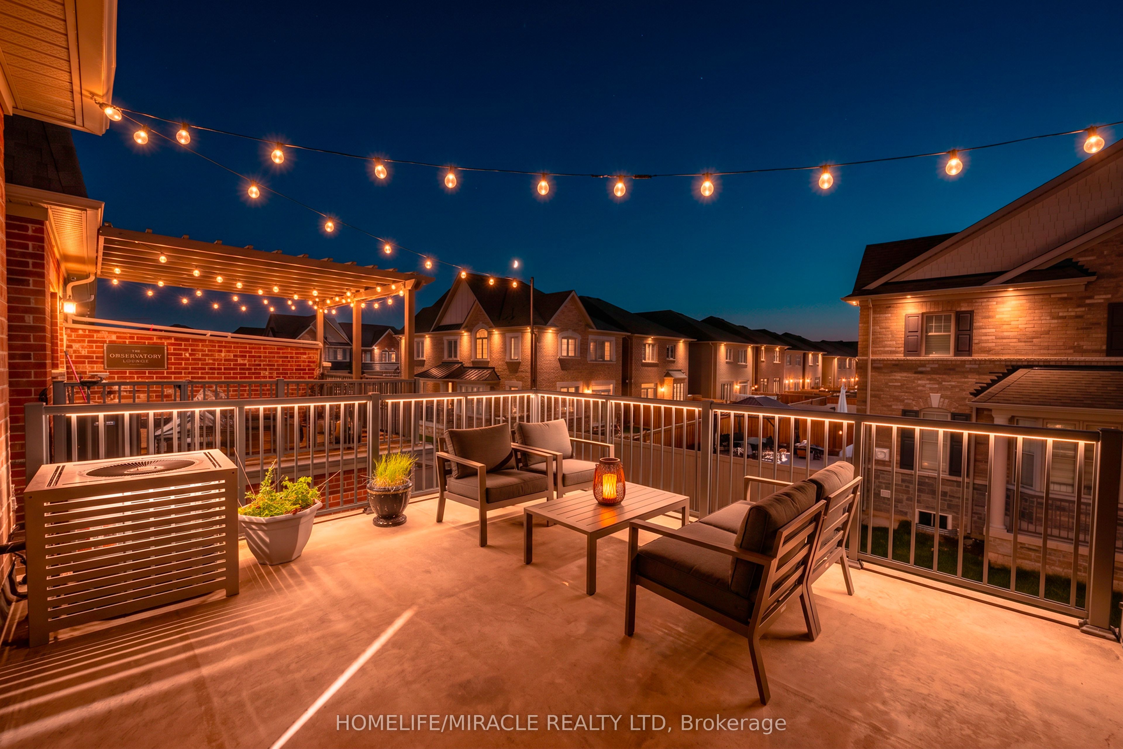 11 Finegan Circle, Brampton, ON L7A 4Z7 photo 3