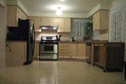 5975 Sidmouth Street, Mississauga, ON L5V 2Z4 photo 3