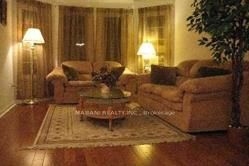 5975 Sidmouth Street, Mississauga, ON L5V 2Z4 photo 4