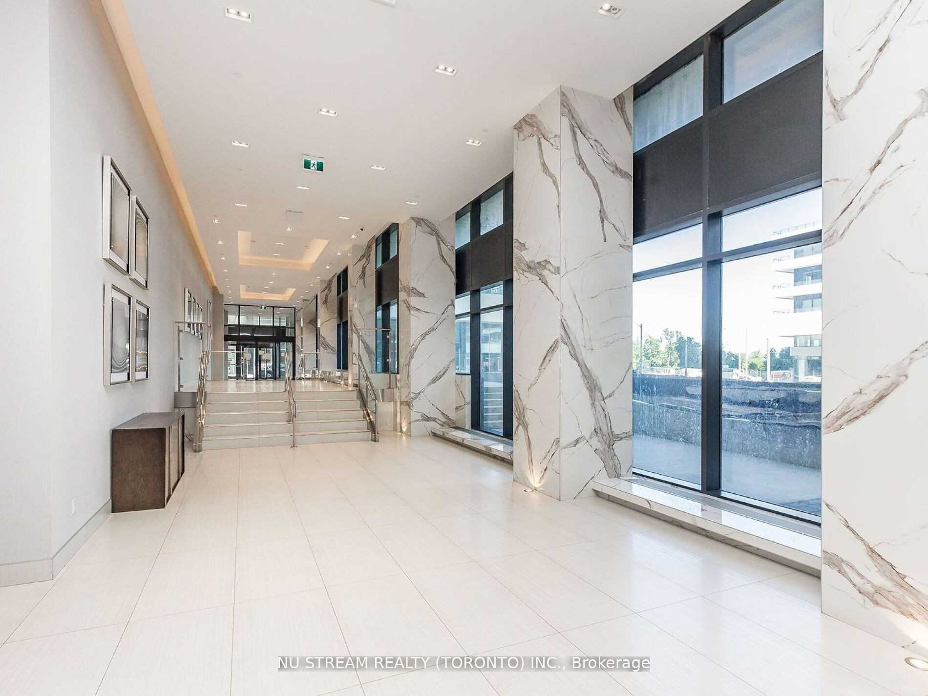 30 Shore Breeze Drive 3721, Toronto, ON M8V 0J1 photo 2