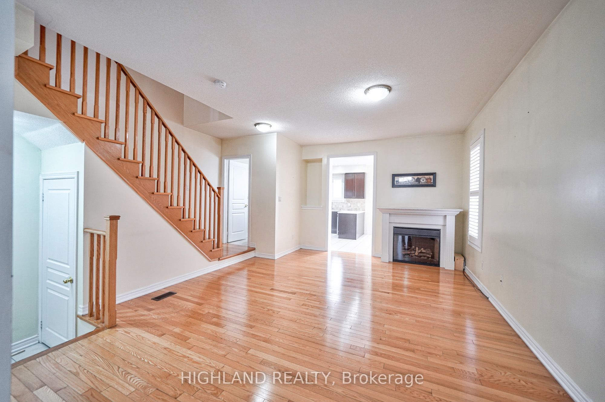 515 Coach Drive, Mississauga, ON L5R 0C3 photo 3