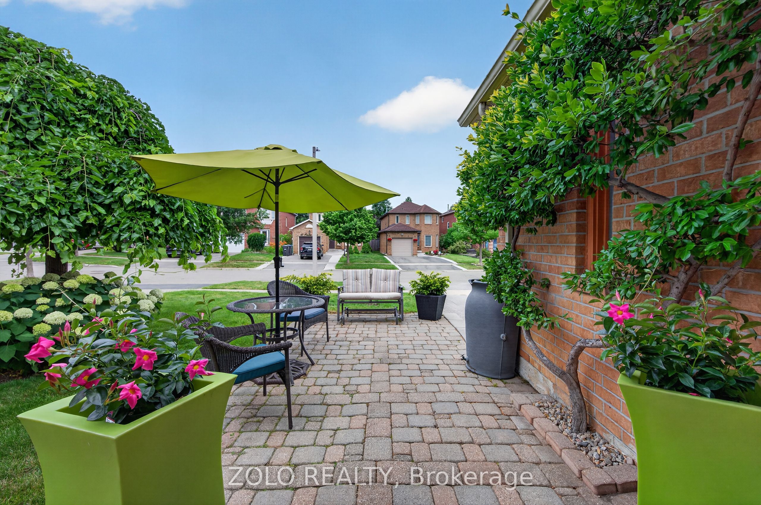 17 Pinellas Drive, Brampton, ON L6Z 3C1 photo 5