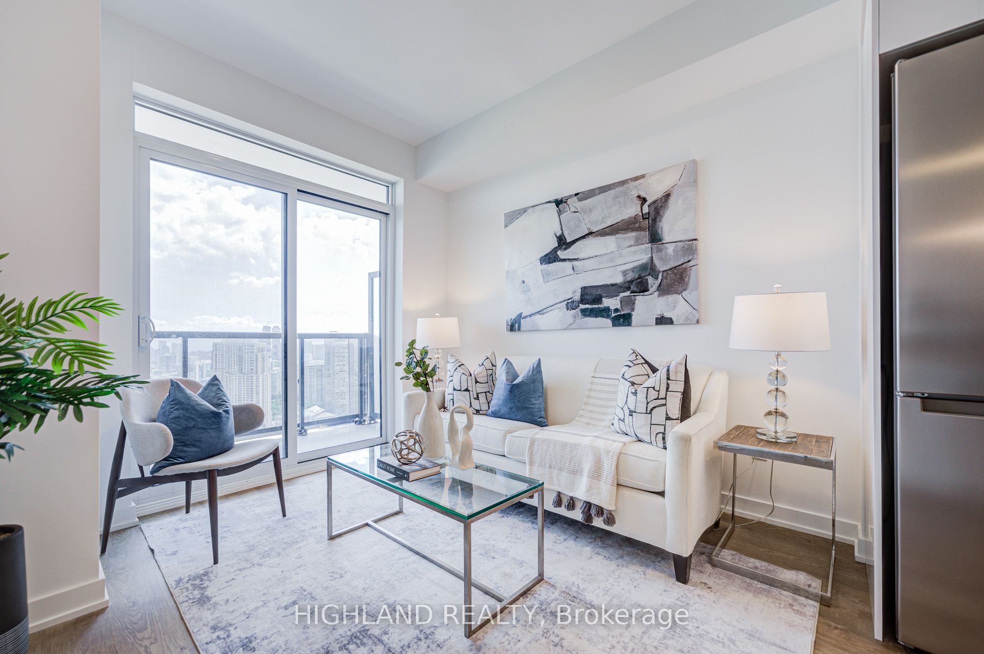 5081 Hurontario Street 3103, Mississauga, ON L4Z 0C9
