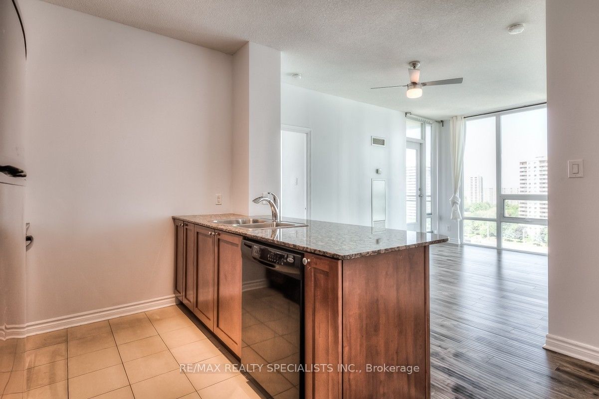 3525 KARIYA Drive 1009, Mississauga, ON L5B 0C2 photo 3