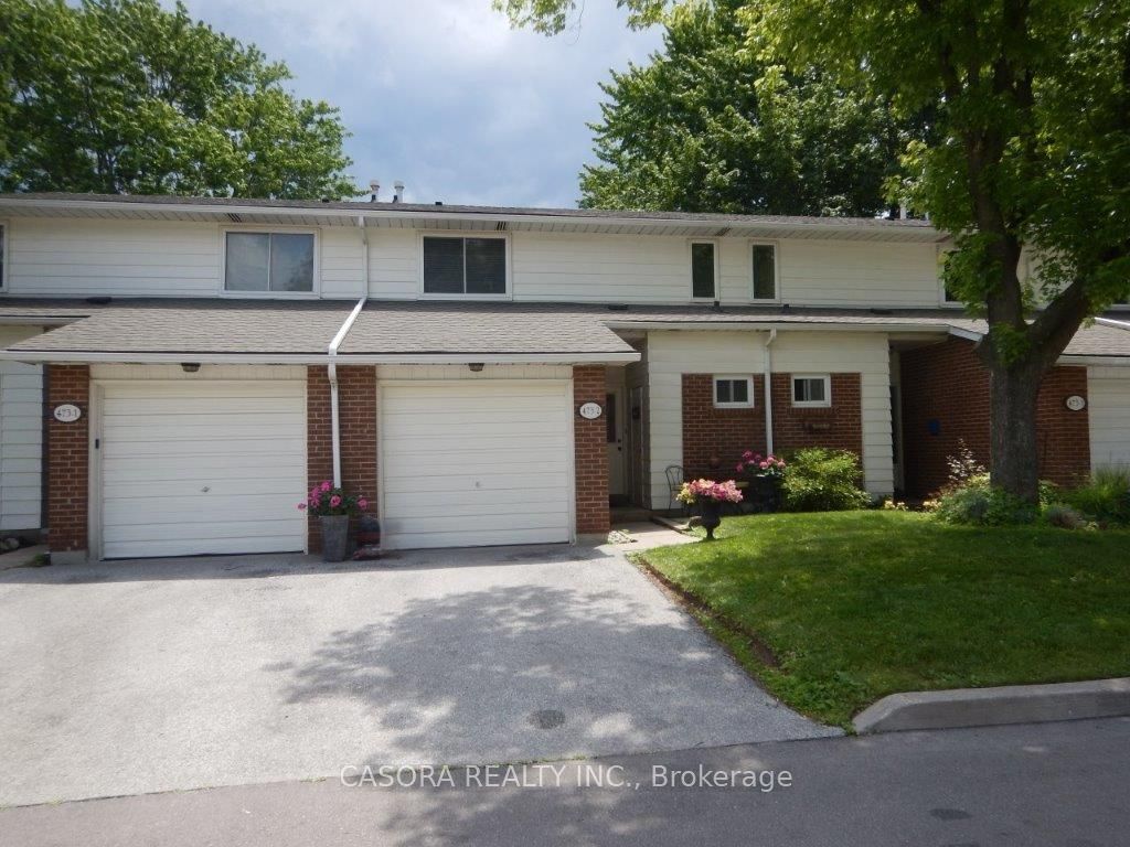 473 Woodview Road 2, Burlington, ON L7N 2Z9 photo 2