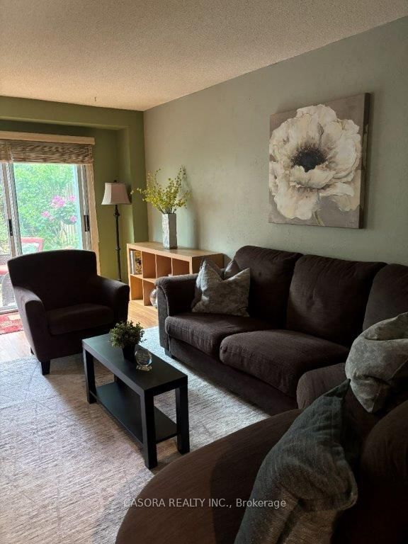 473 Woodview Road 2, Burlington, ON L7N 2Z9 photo 5
