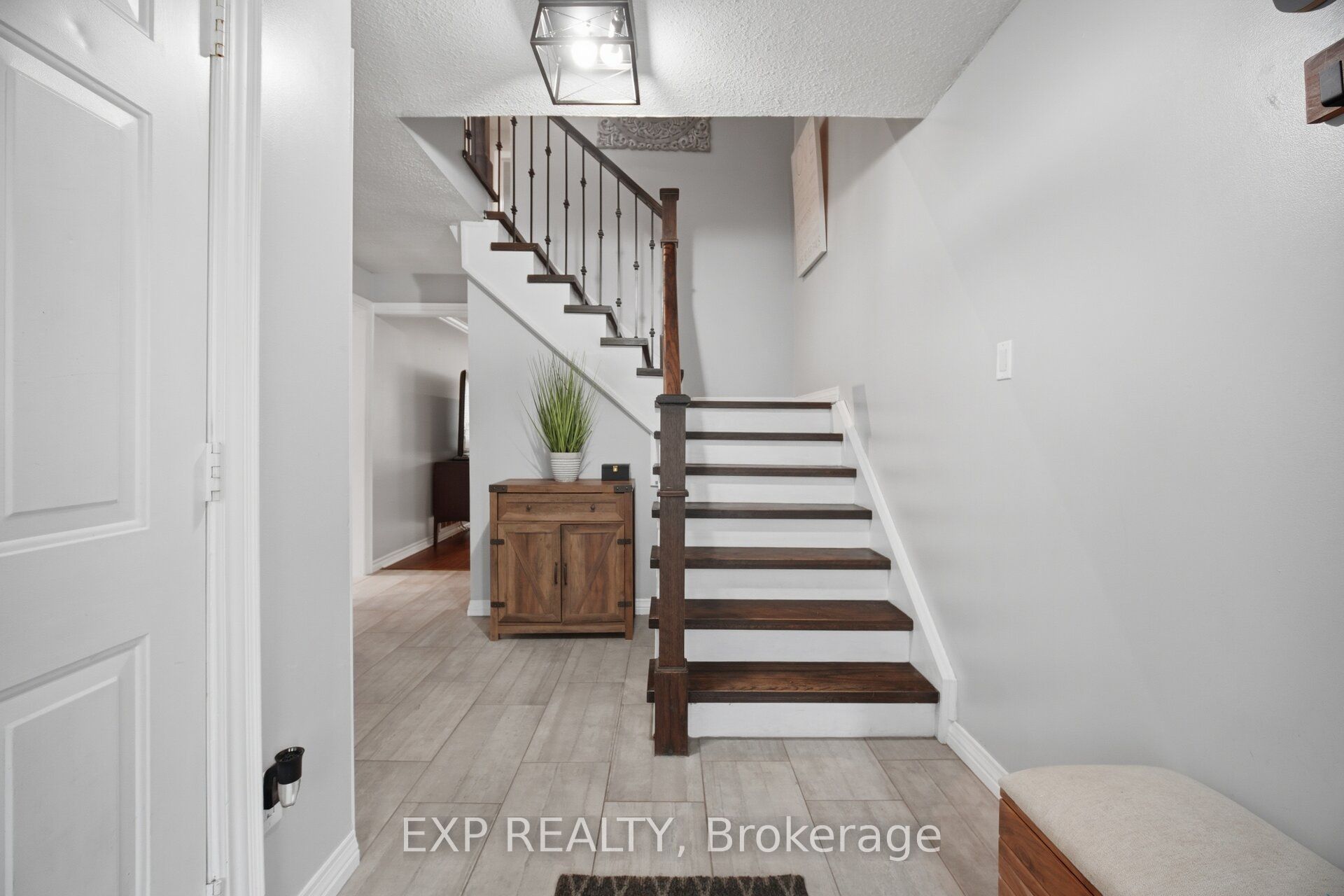 14 Royal Palm Drive, Brampton, ON L6Z 1P5 photo 5