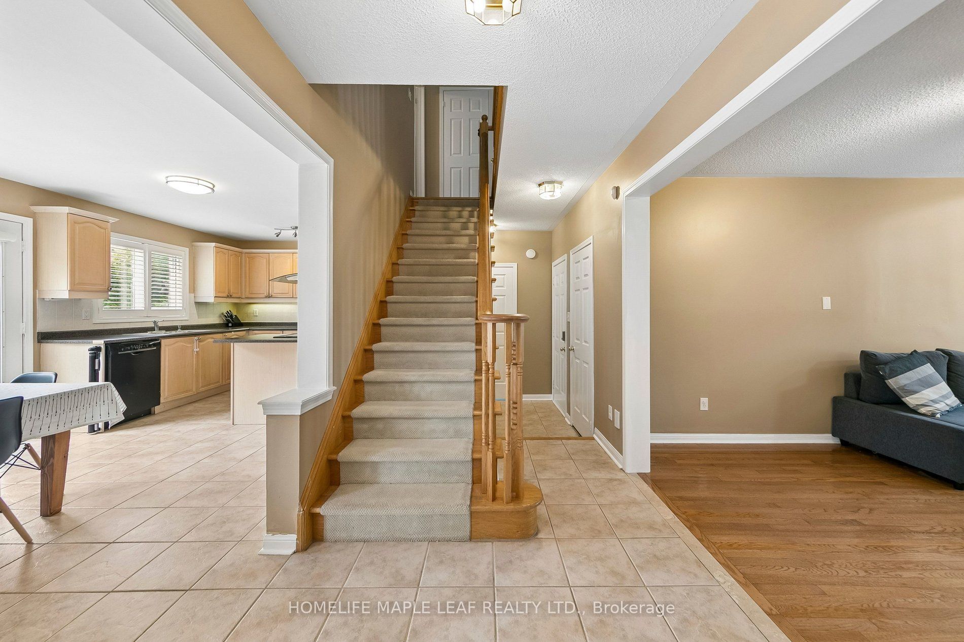 3948 Deepwood Heights, Mississauga, ON L5M 6L9 photo 3