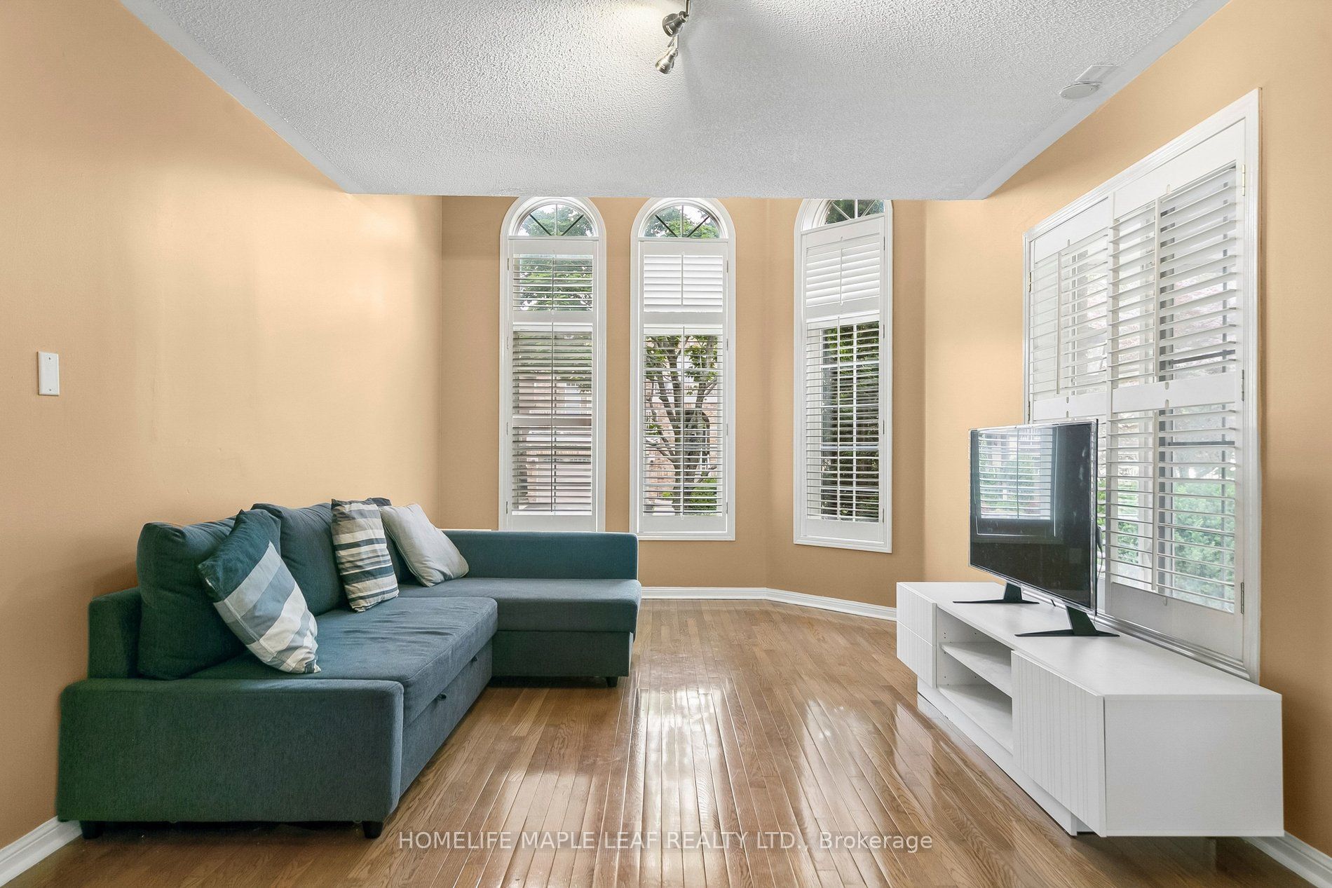 3948 Deepwood Heights, Mississauga, ON L5M 6L9 photo 4