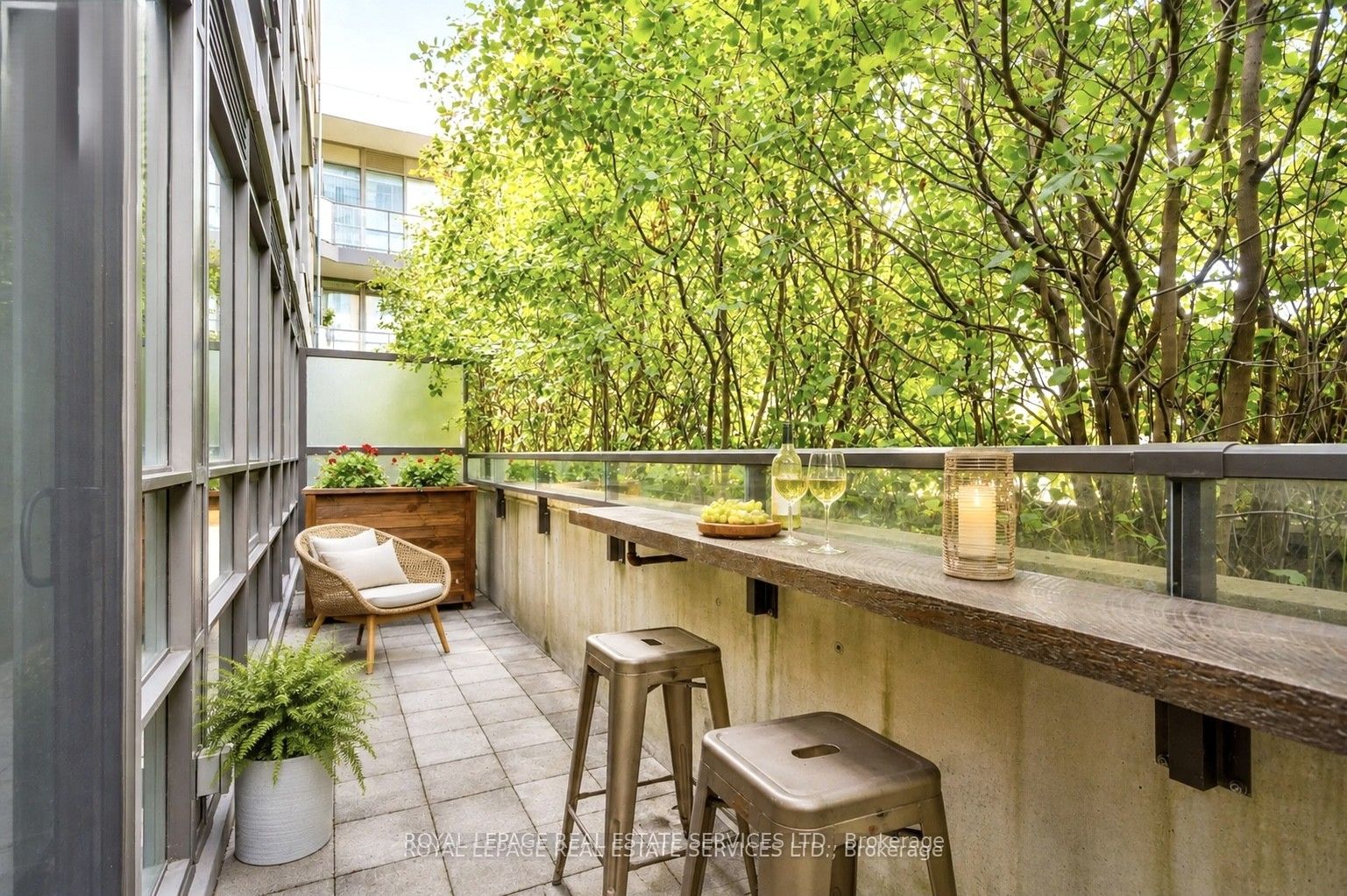 8 Fieldway Road 414, Toronto, ON M8Z 3L1 photo 5
