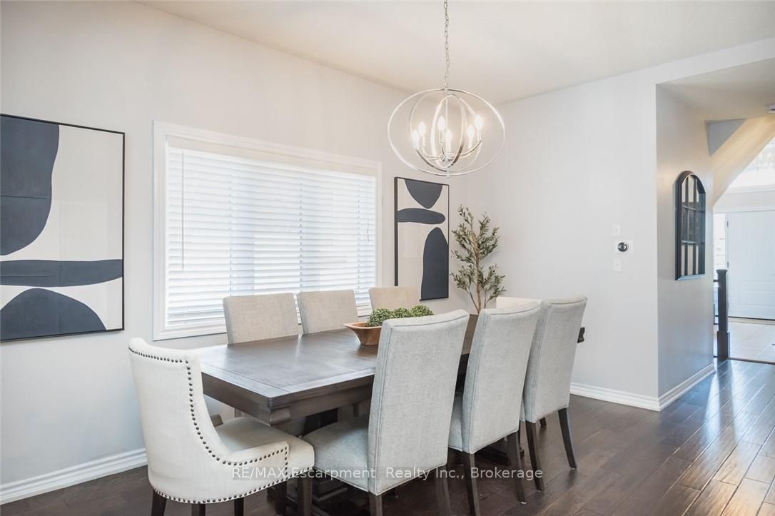 3184 Tim Dobbie Drive, Burlington, ON L7M 0N3 photo 5
