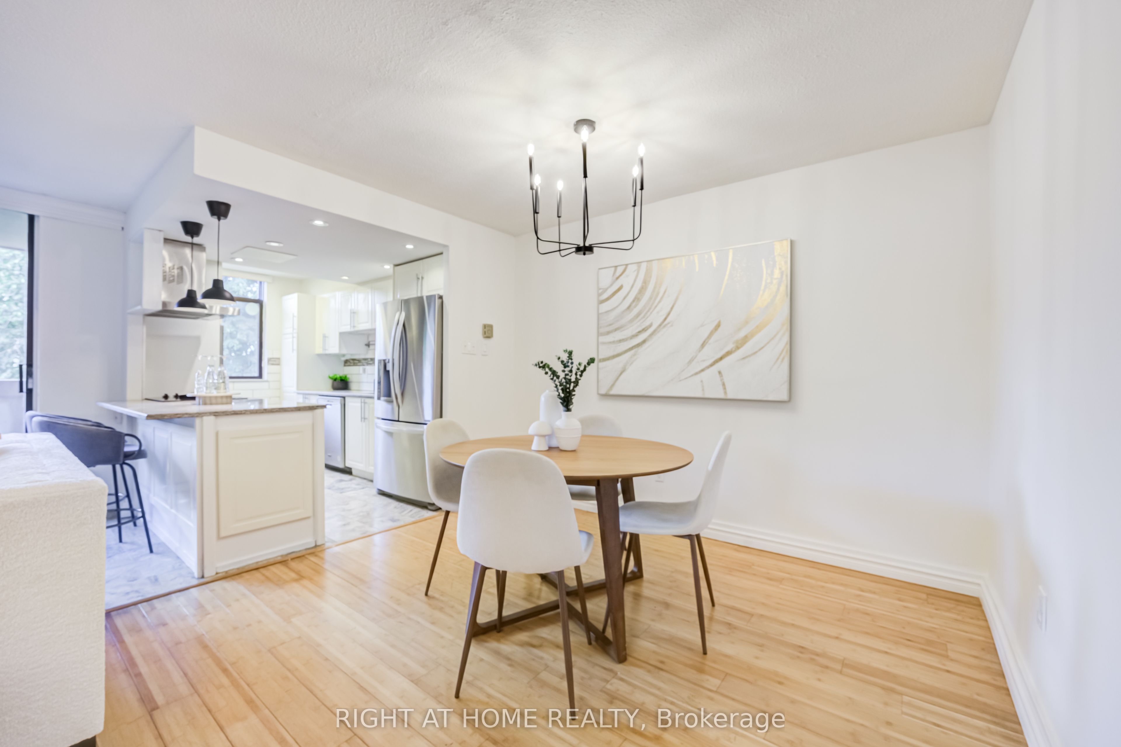 2645 Jane Street 426, Toronto, ON M3L 2J3 photo 3