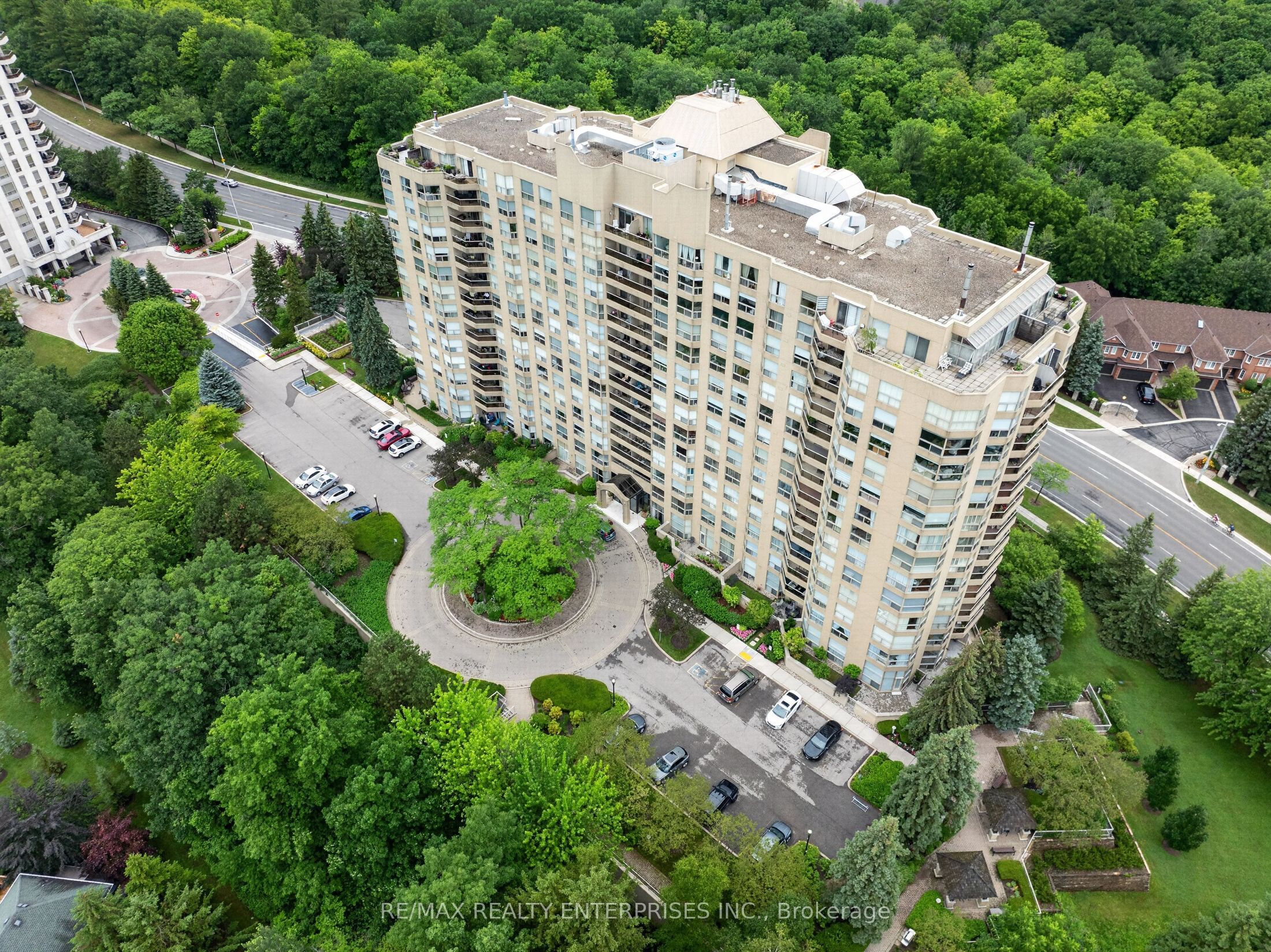 1800 The Collegeway N/A 208, Mississauga, ON L5L 5S4 photo 2